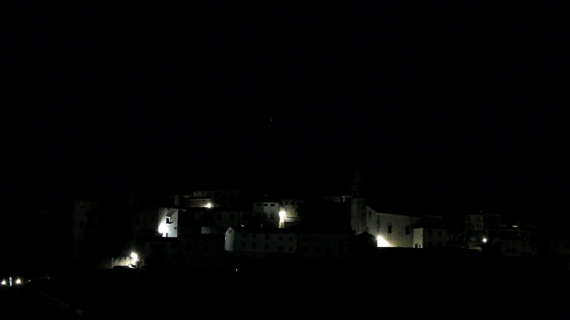 Štanjel v Živo: Odkrijte Srce Krasa