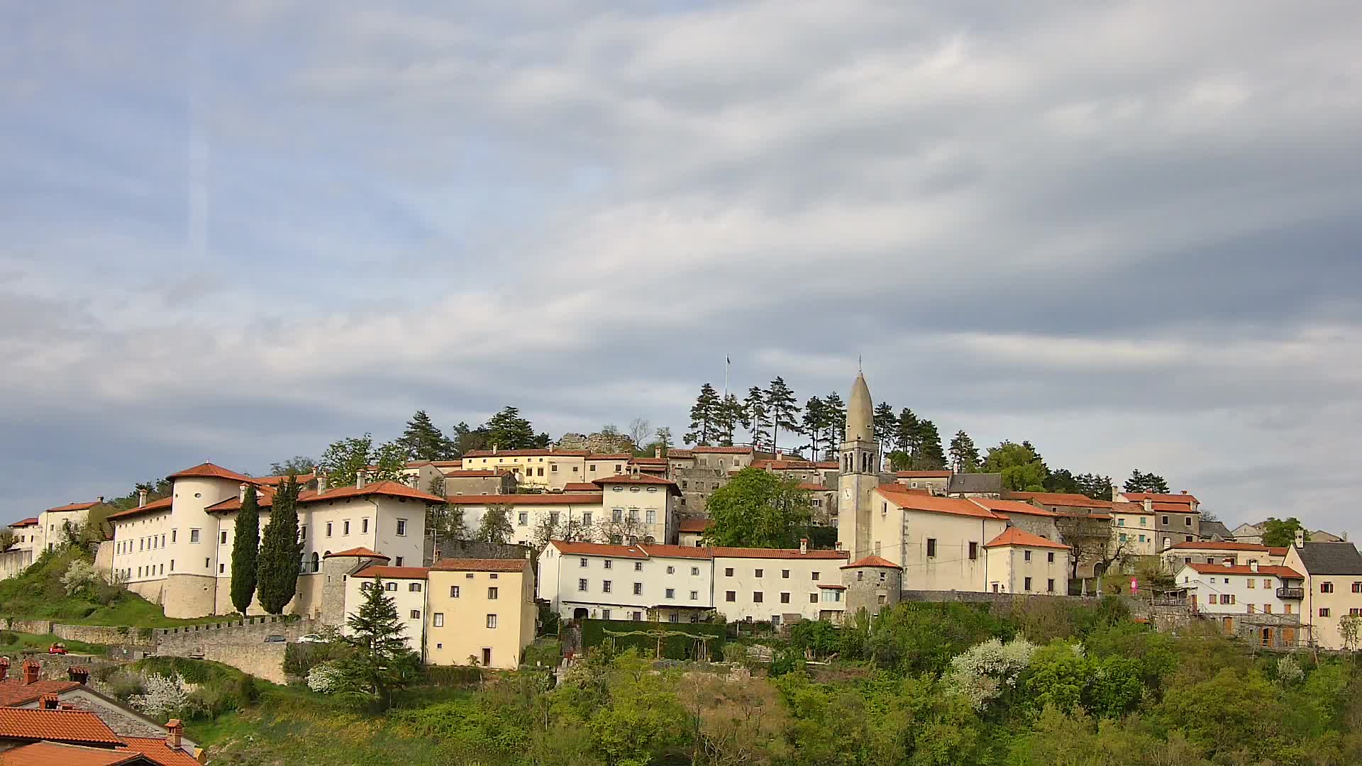 Štanjel – Entdecken Sie das Herz der Karstregion