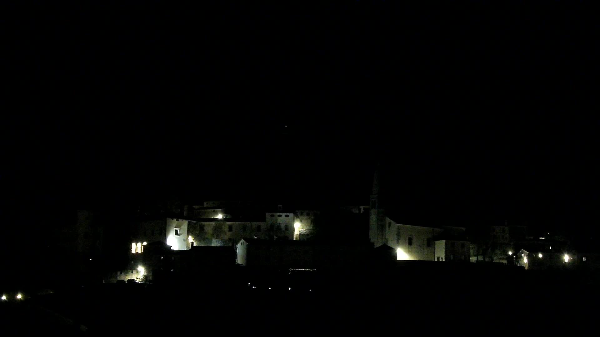 Štanjel v Živo: Odkrijte Srce Krasa