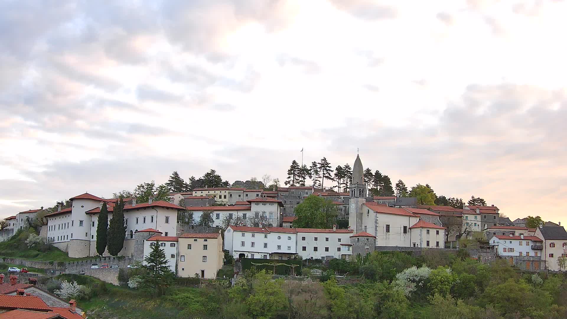 Štanjel – Découvrez le Cœur du Karst