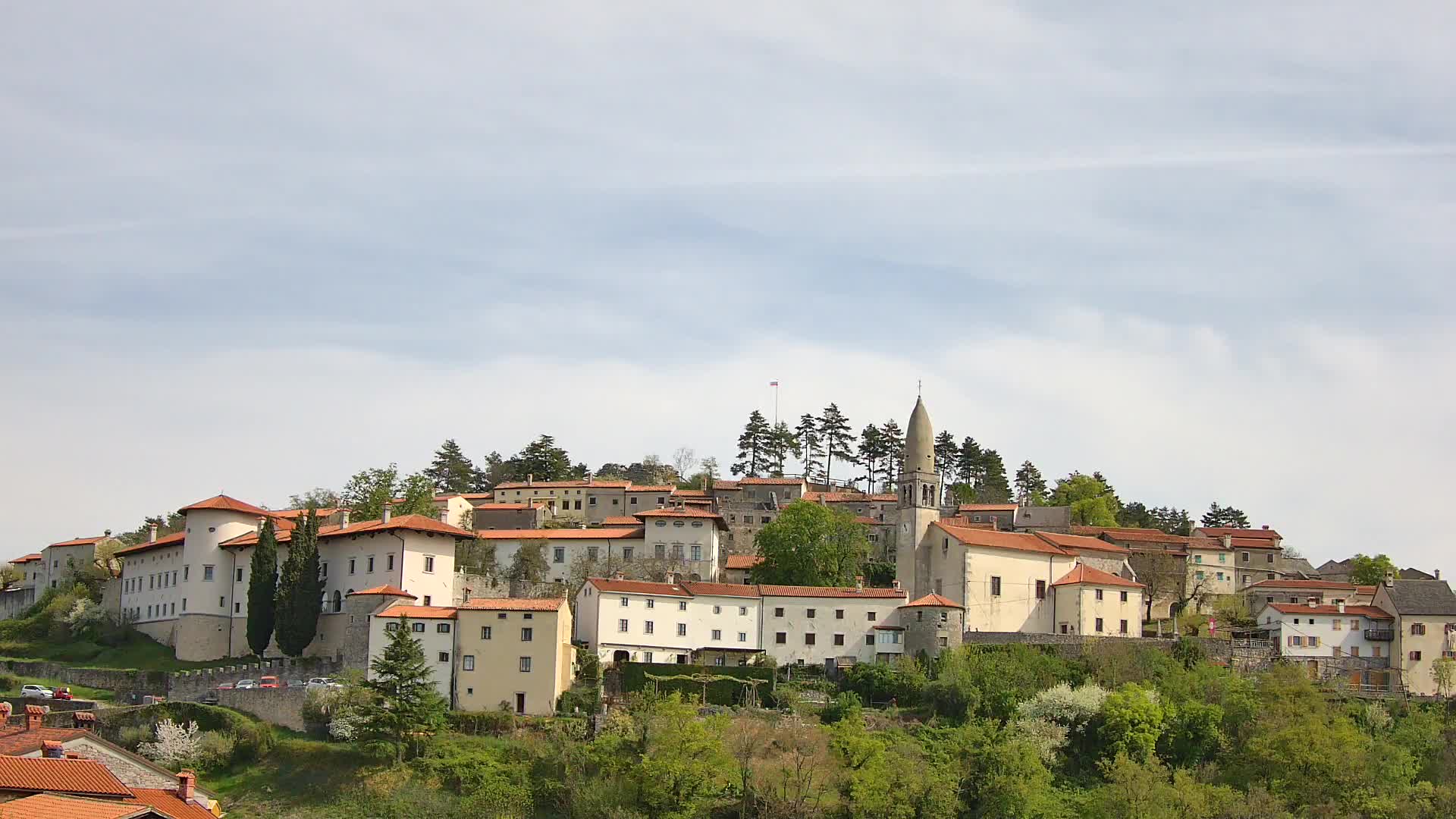 Štanjel – Entdecken Sie das Herz der Karstregion