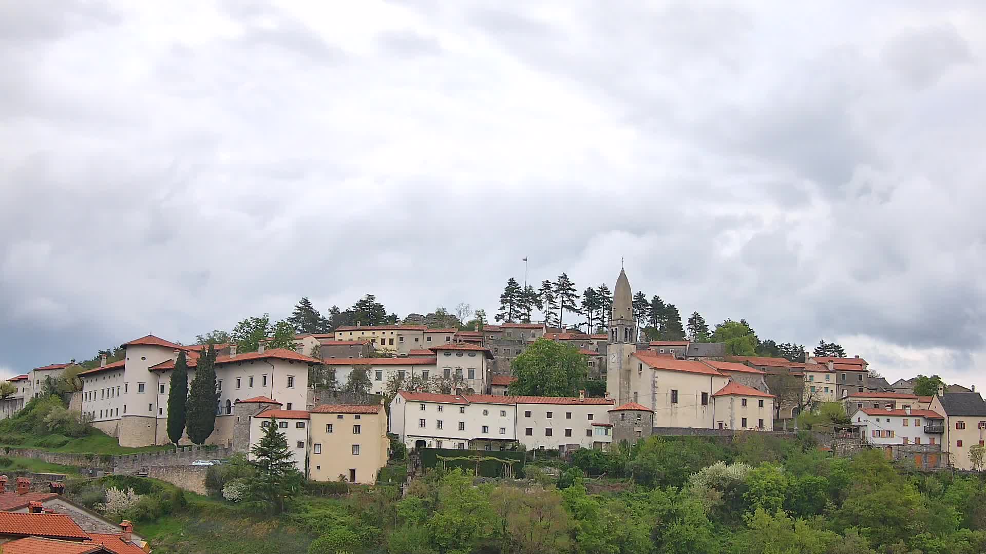 Štanjel – Entdecken Sie das Herz der Karstregion