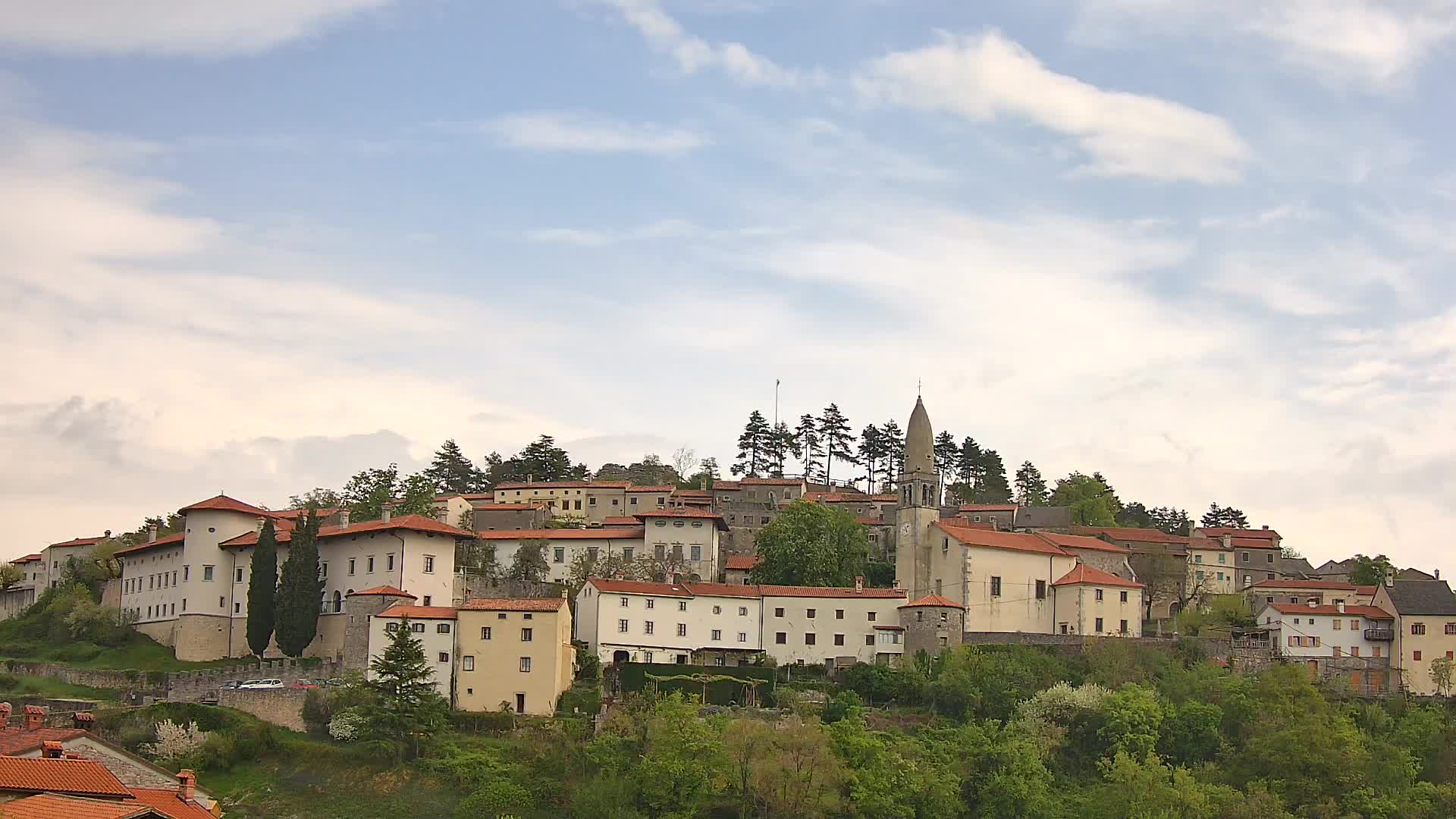 Štanjel – Entdecken Sie das Herz der Karstregion