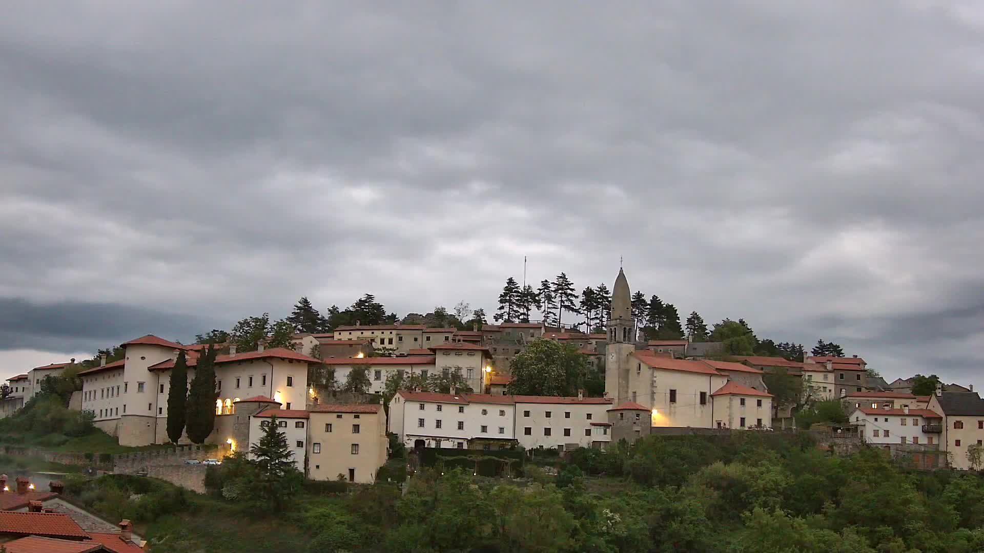 Štanjel – Entdecken Sie das Herz der Karstregion