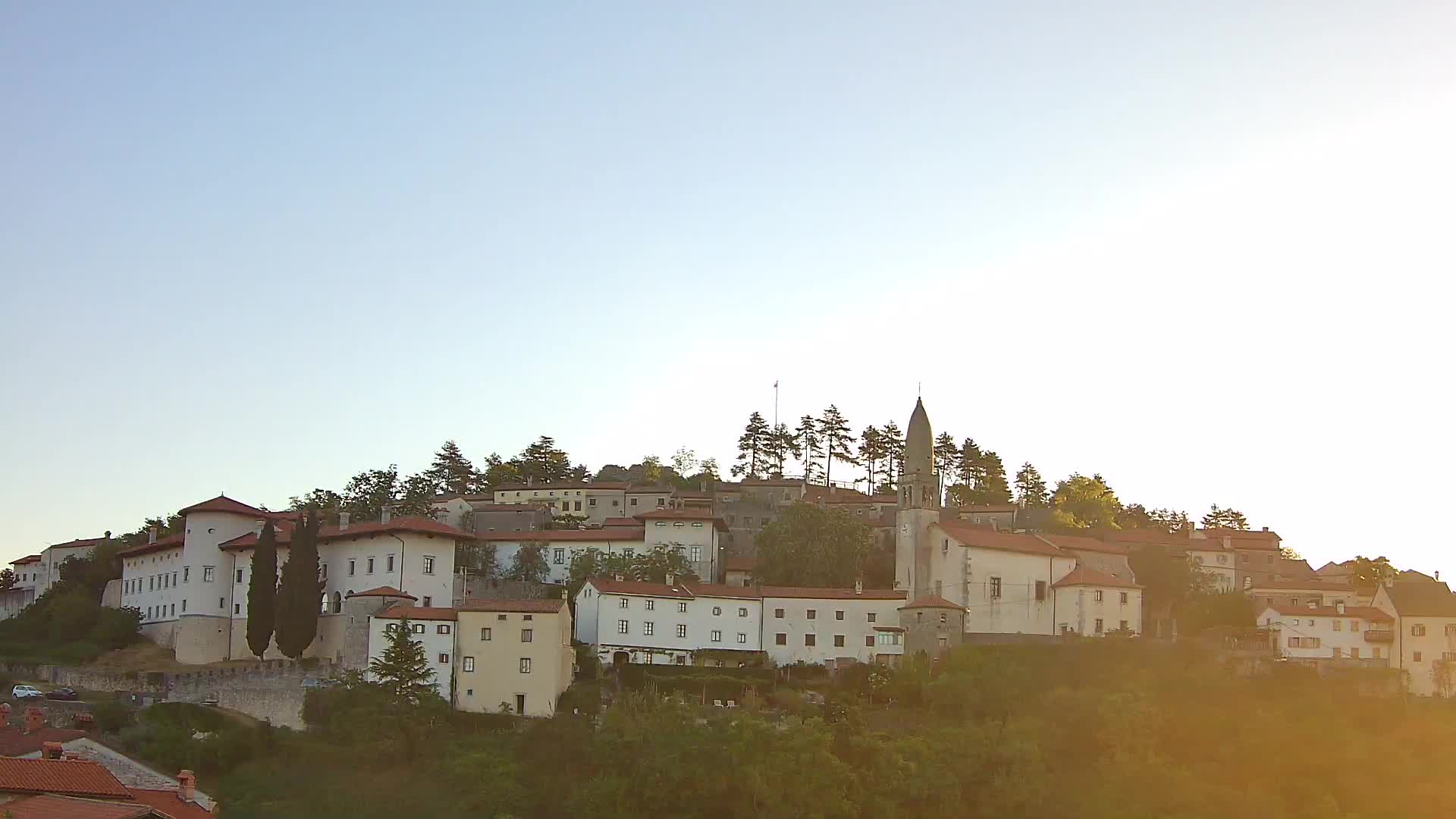 Štanjel – Entdecken Sie das Herz der Karstregion