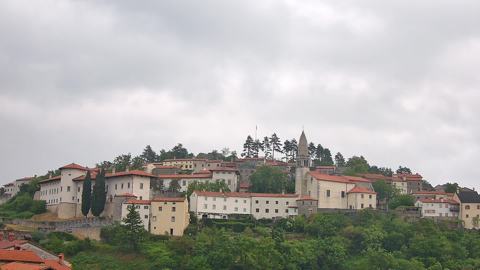 Štanjel – Entdecken Sie das Herz der Karstregion
