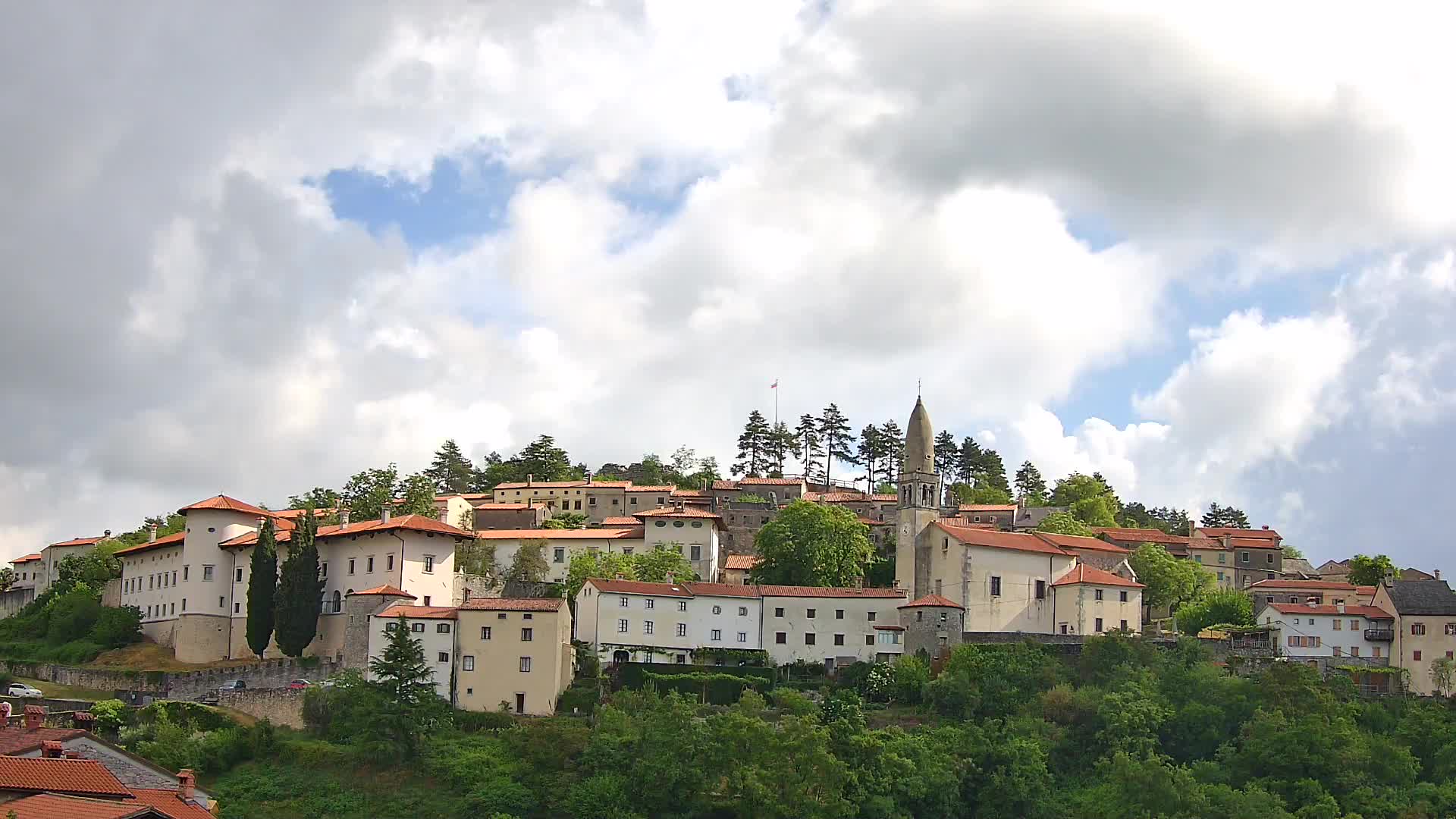 Štanjel – Discover the Heart of the Karst Region