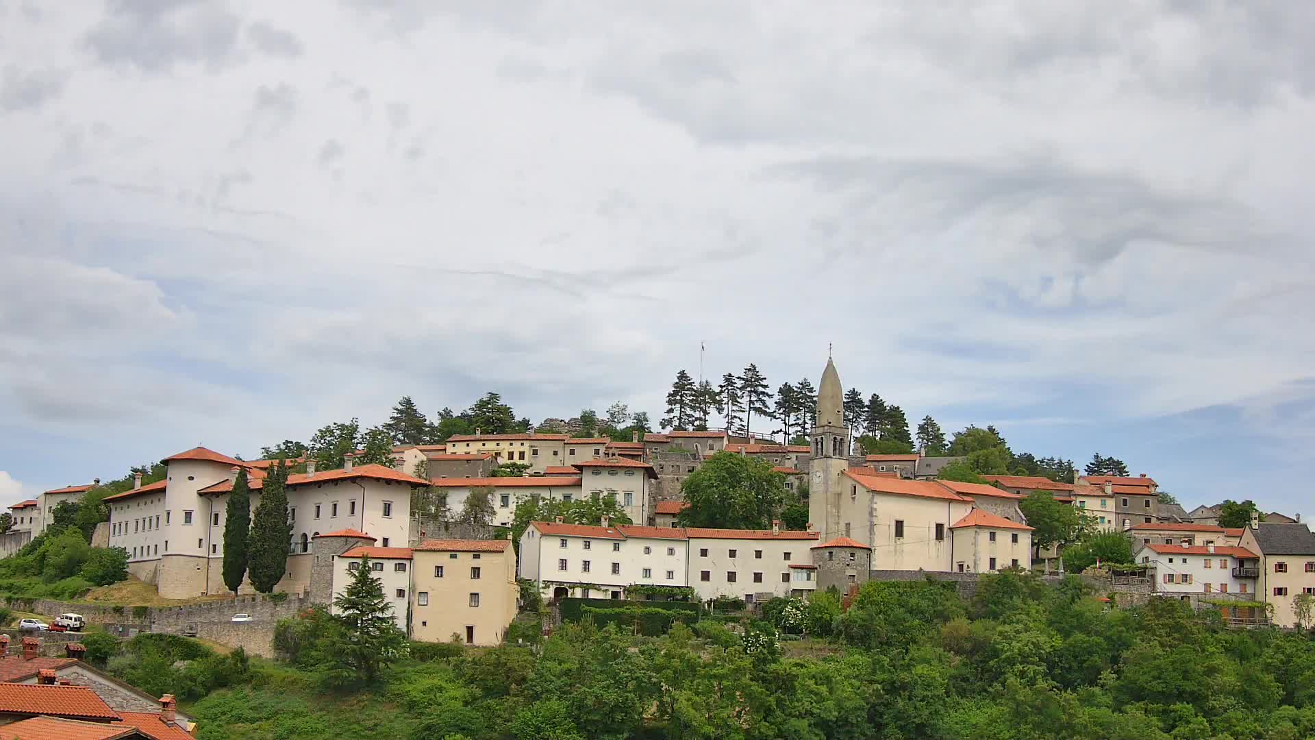 Štanjel – Entdecken Sie das Herz der Karstregion
