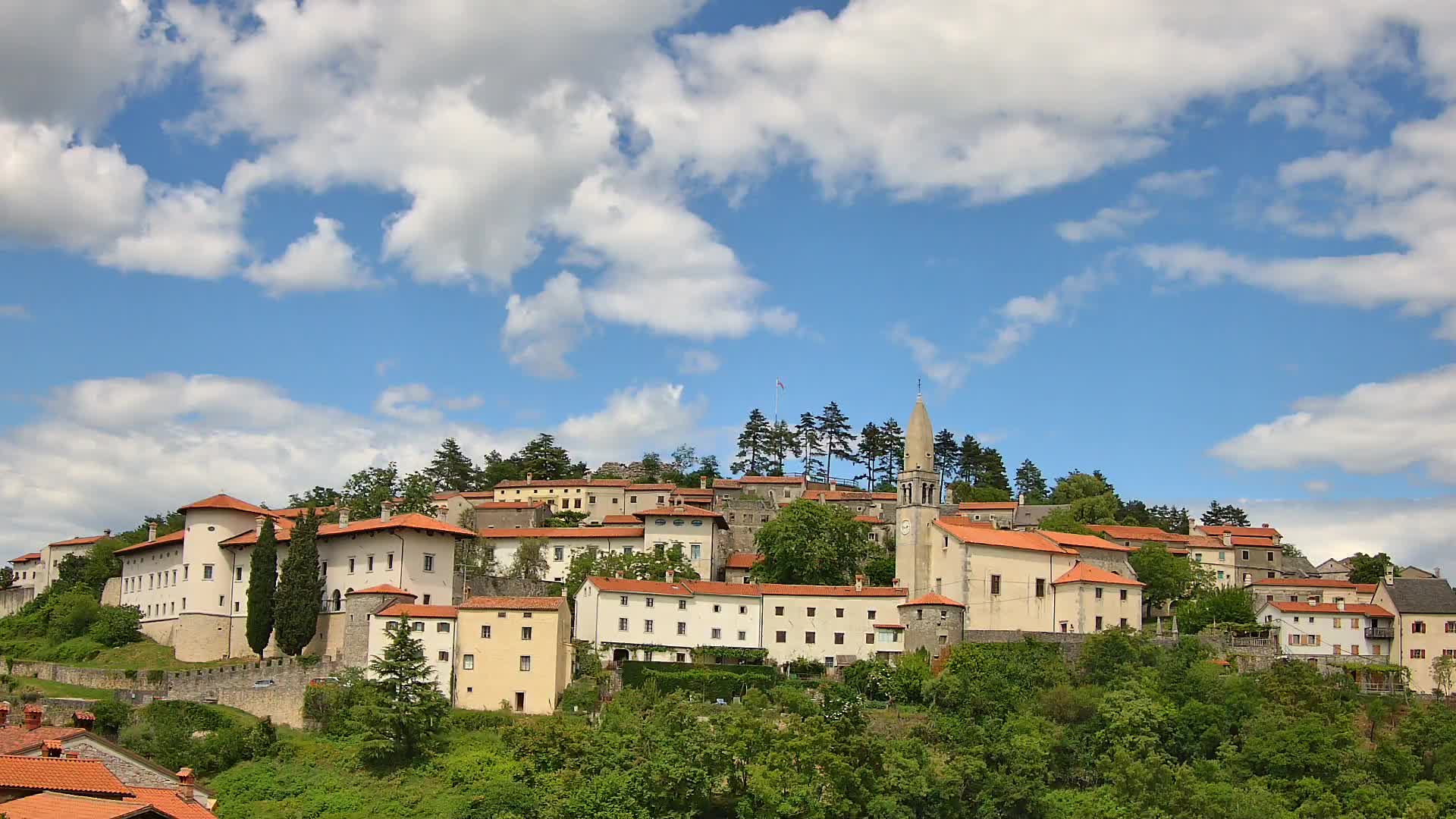 Štanjel – Discover the Heart of the Karst Region