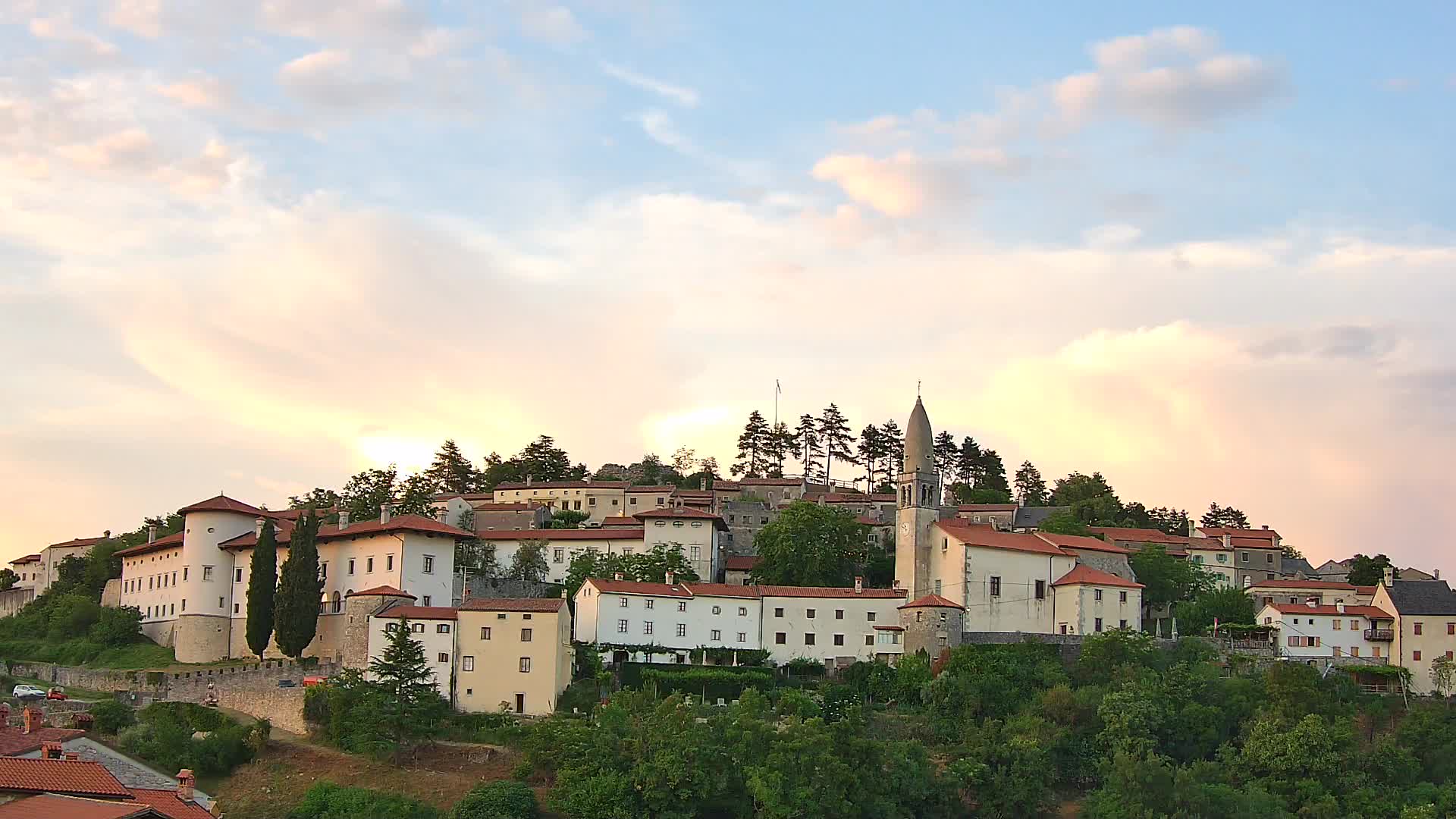 Štanjel – Découvrez le Cœur du Karst