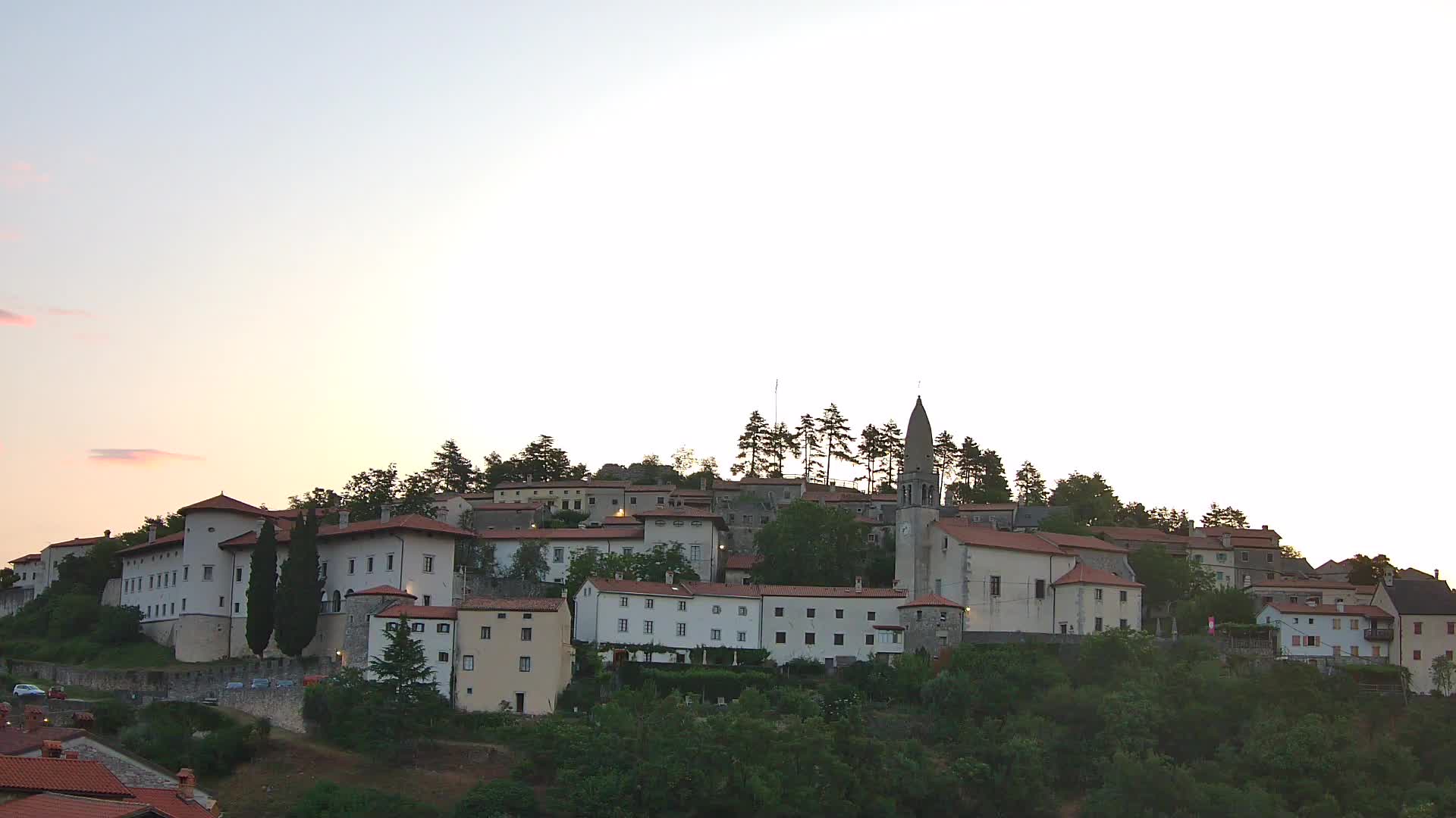 Štanjel – Entdecken Sie das Herz der Karstregion