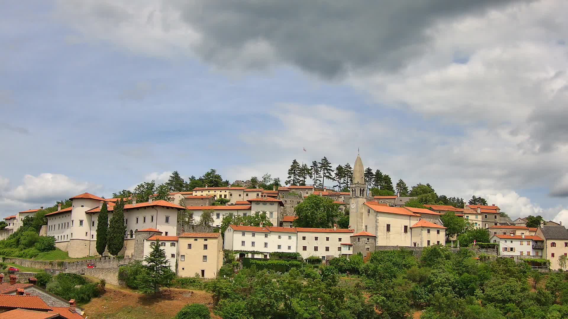 Štanjel – Descubre el Corazón de la Región del Karst