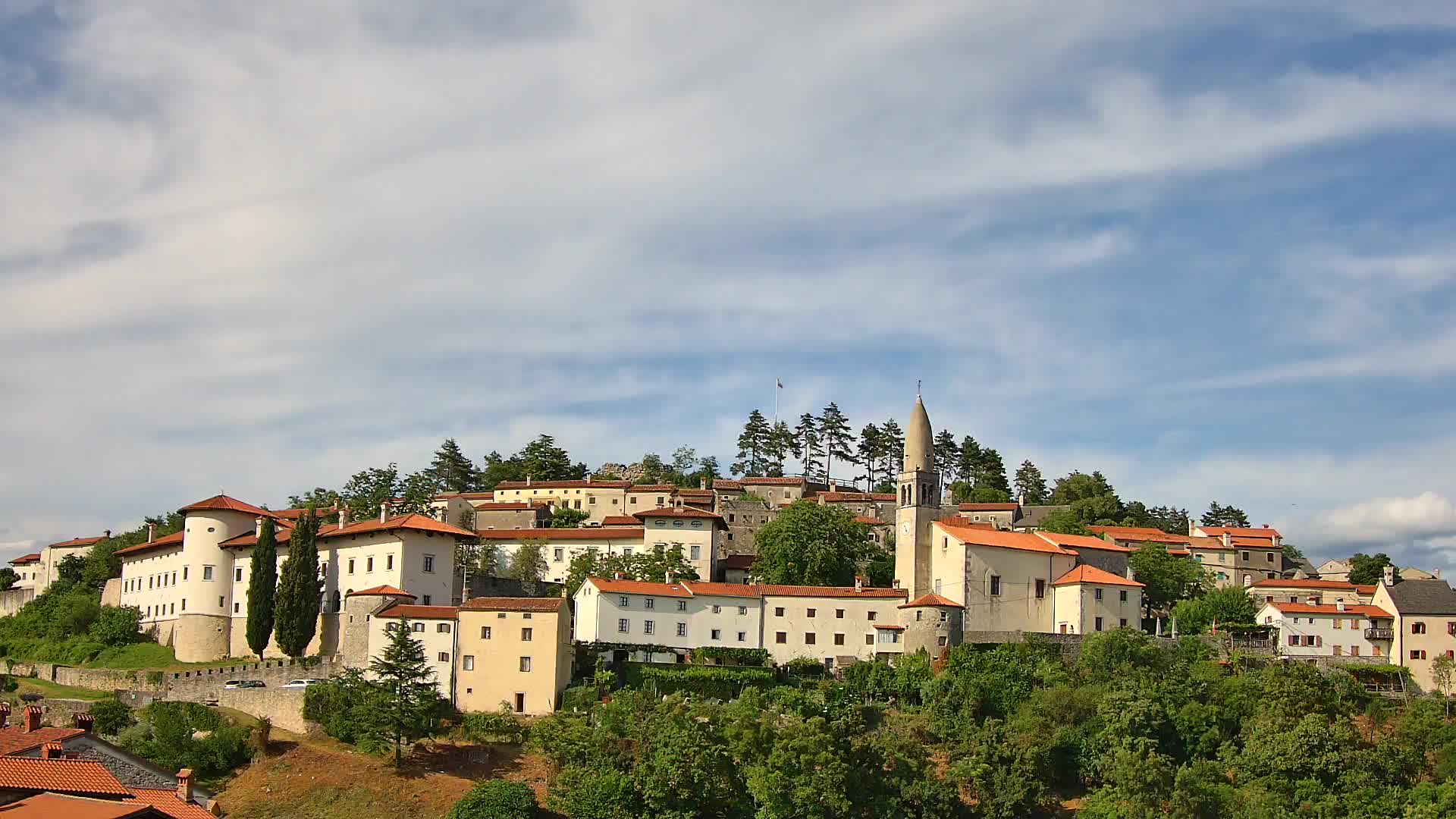 Štanjel – Entdecken Sie das Herz der Karstregion