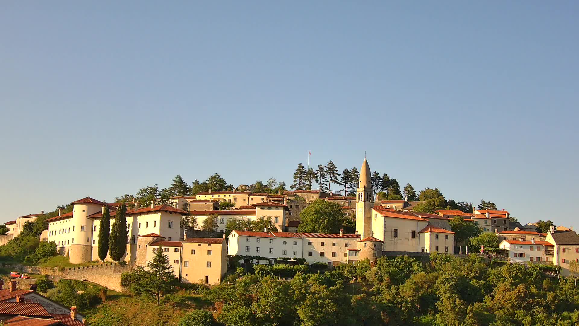 Štanjel – Entdecken Sie das Herz der Karstregion