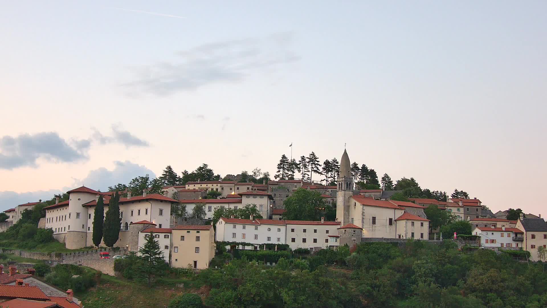 Štanjel Uživo: Otkrijte Srce Krasne Regije