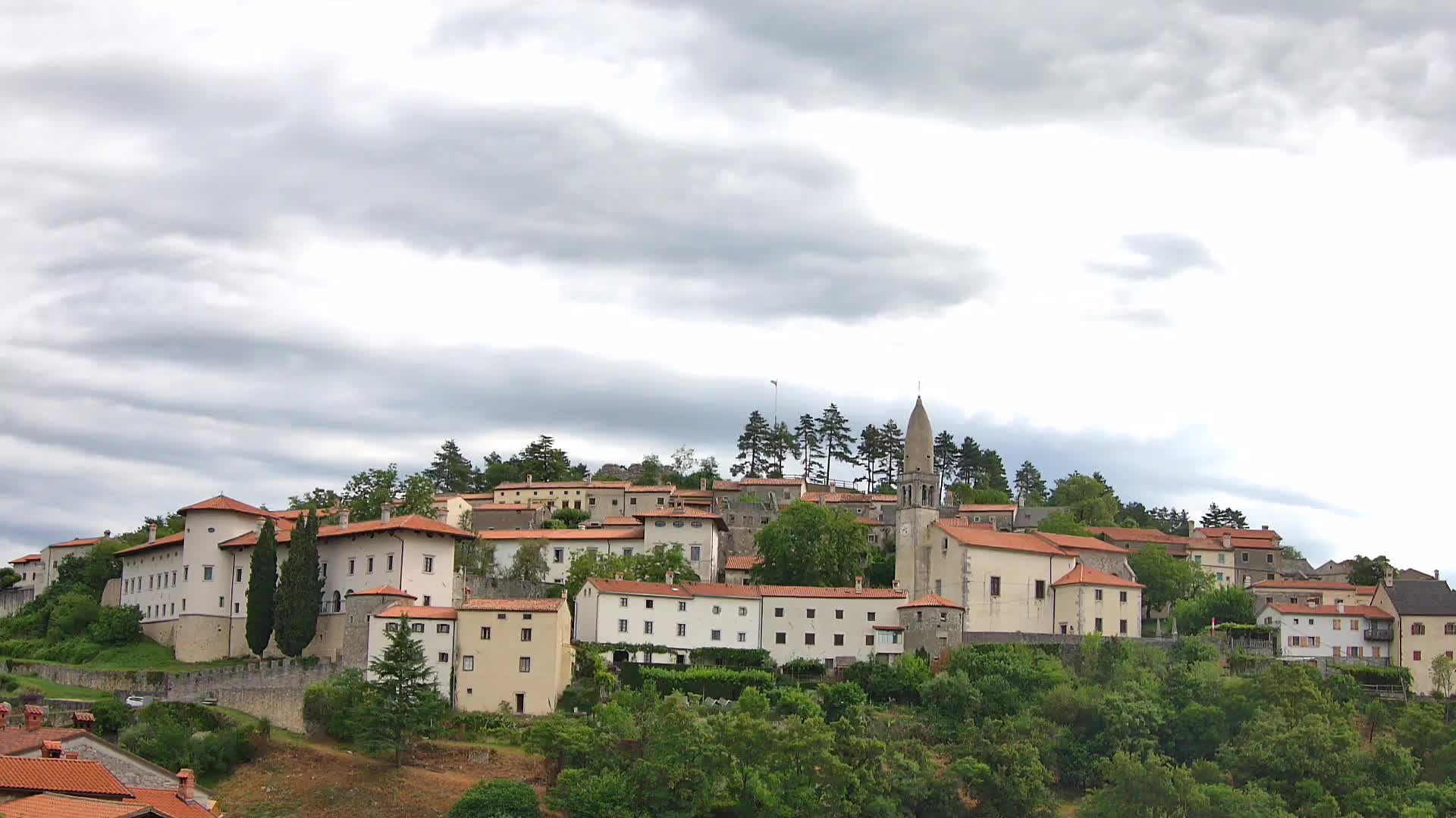 Štanjel – Discover the Heart of the Karst Region