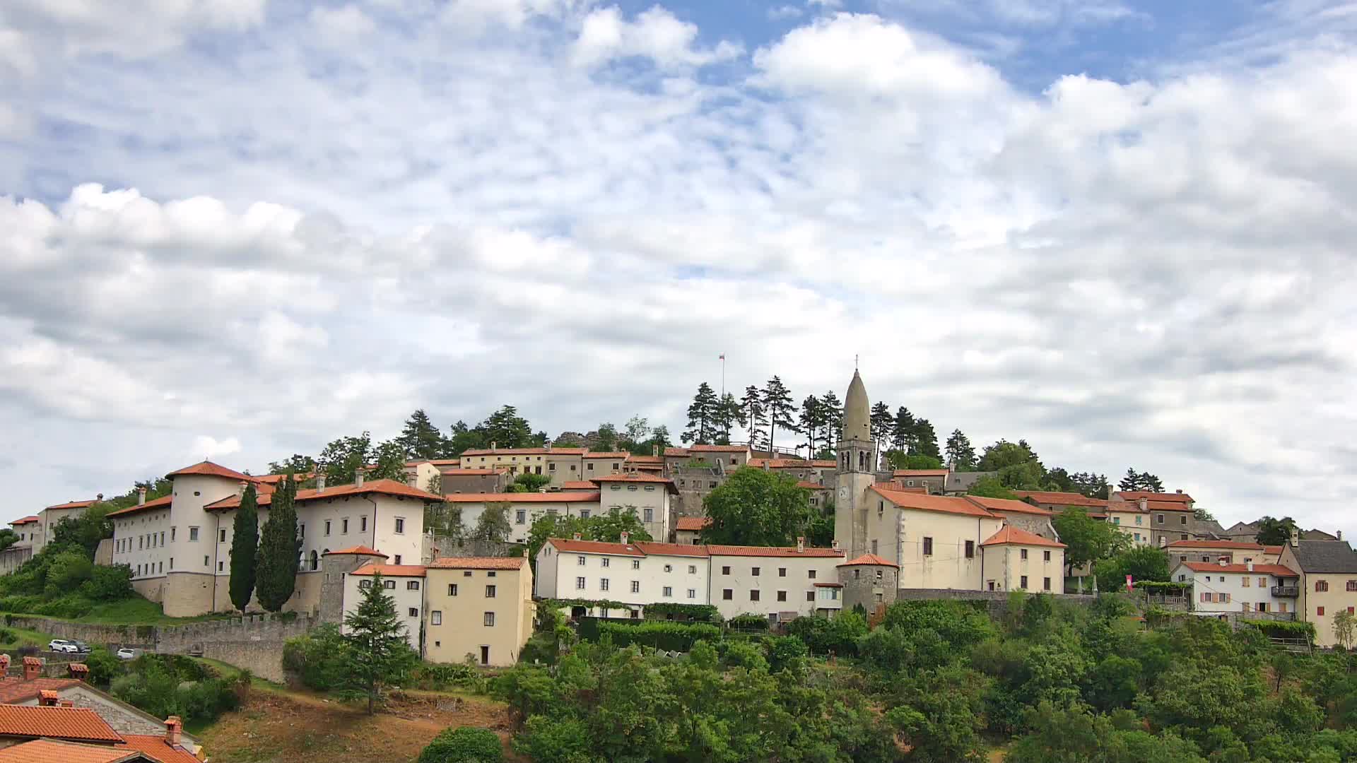 Štanjel – Découvrez le Cœur du Karst