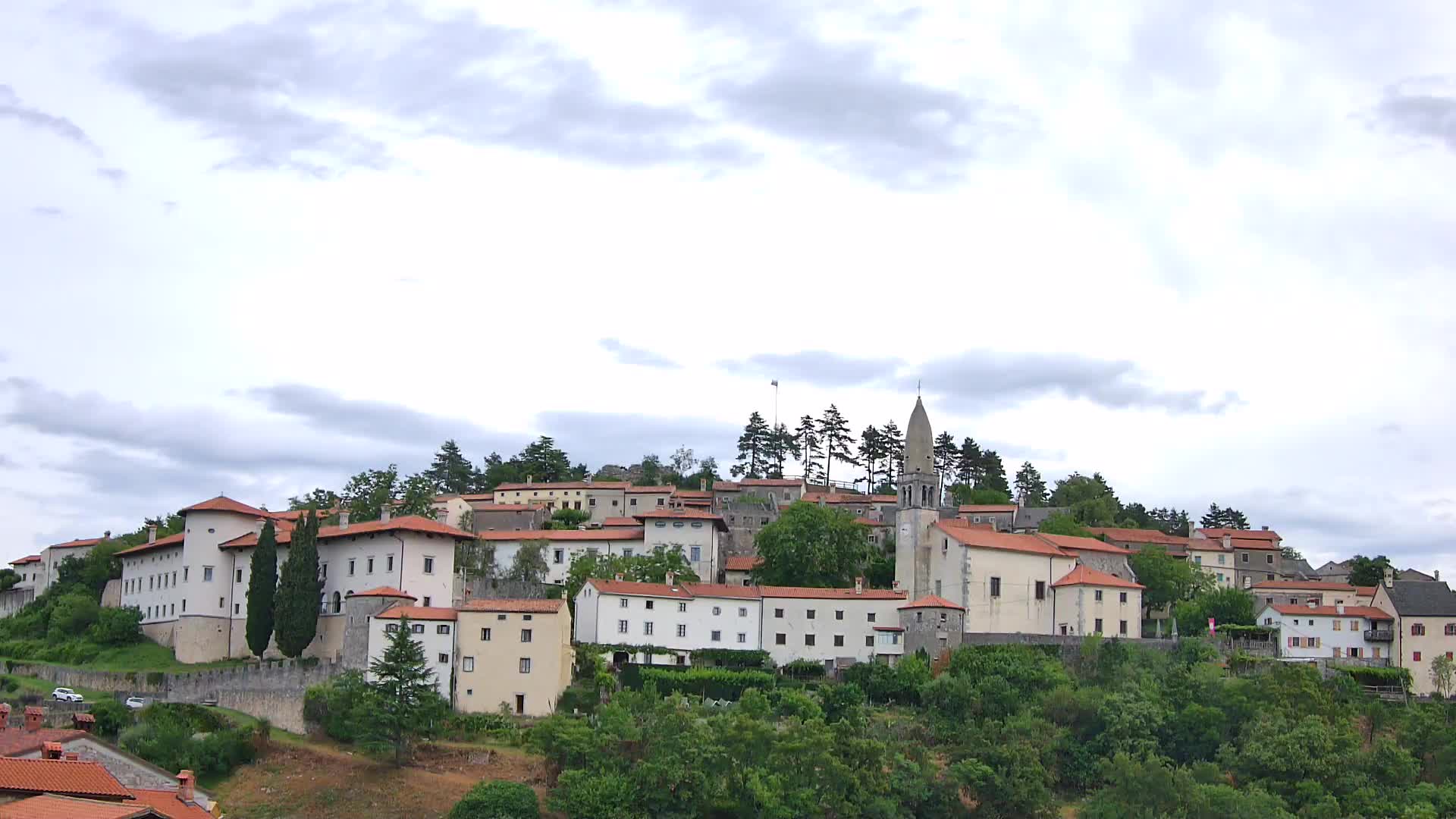 Štanjel – Descubre el Corazón de la Región del Karst