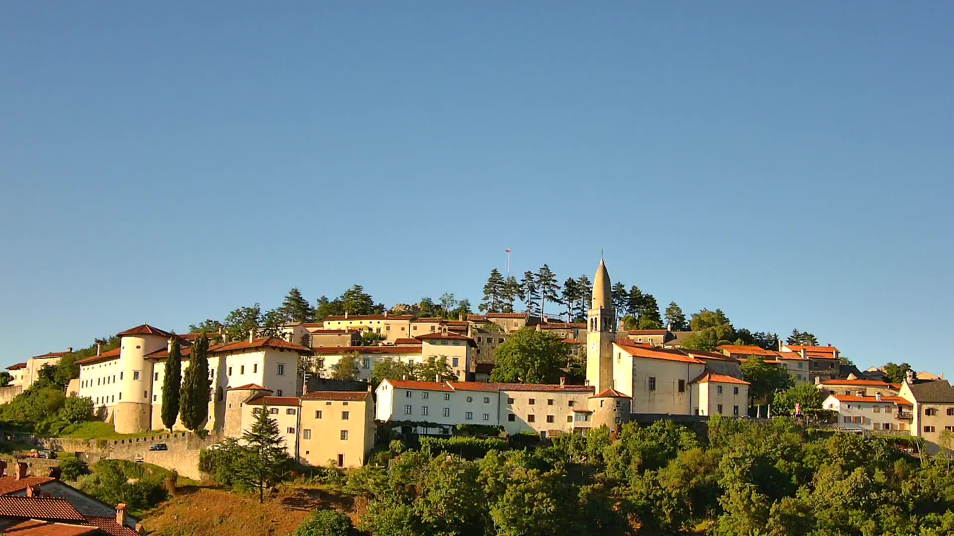 Štanjel – Entdecken Sie das Herz der Karstregion