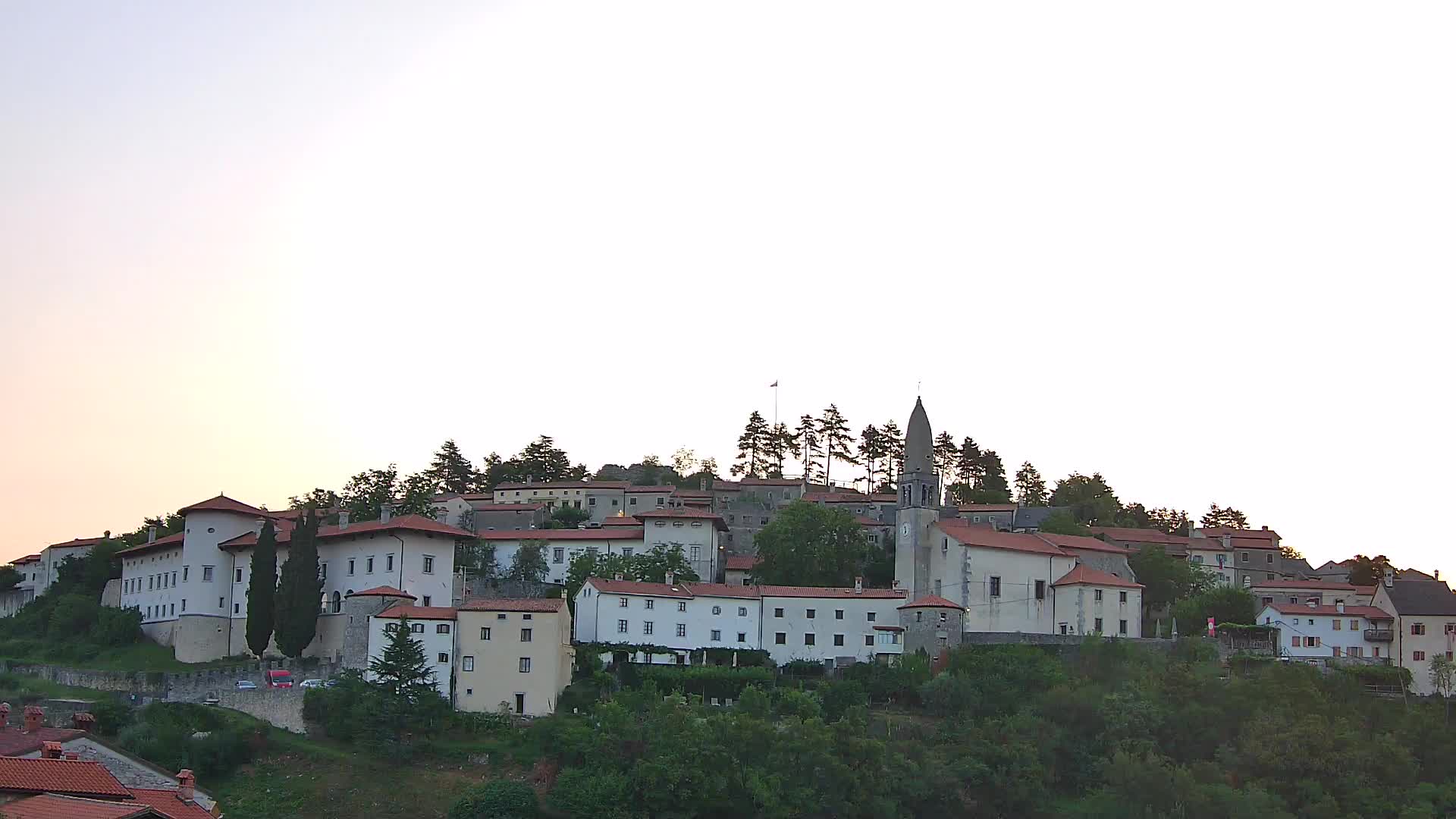 Štanjel – Entdecken Sie das Herz der Karstregion