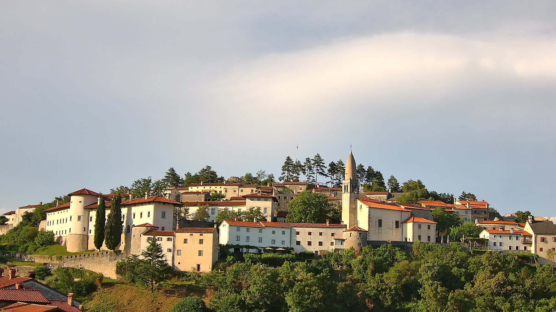 Štanjel – Entdecken Sie das Herz der Karstregion