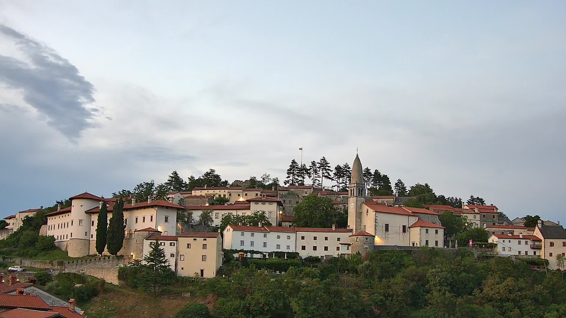 Štanjel – Entdecken Sie das Herz der Karstregion