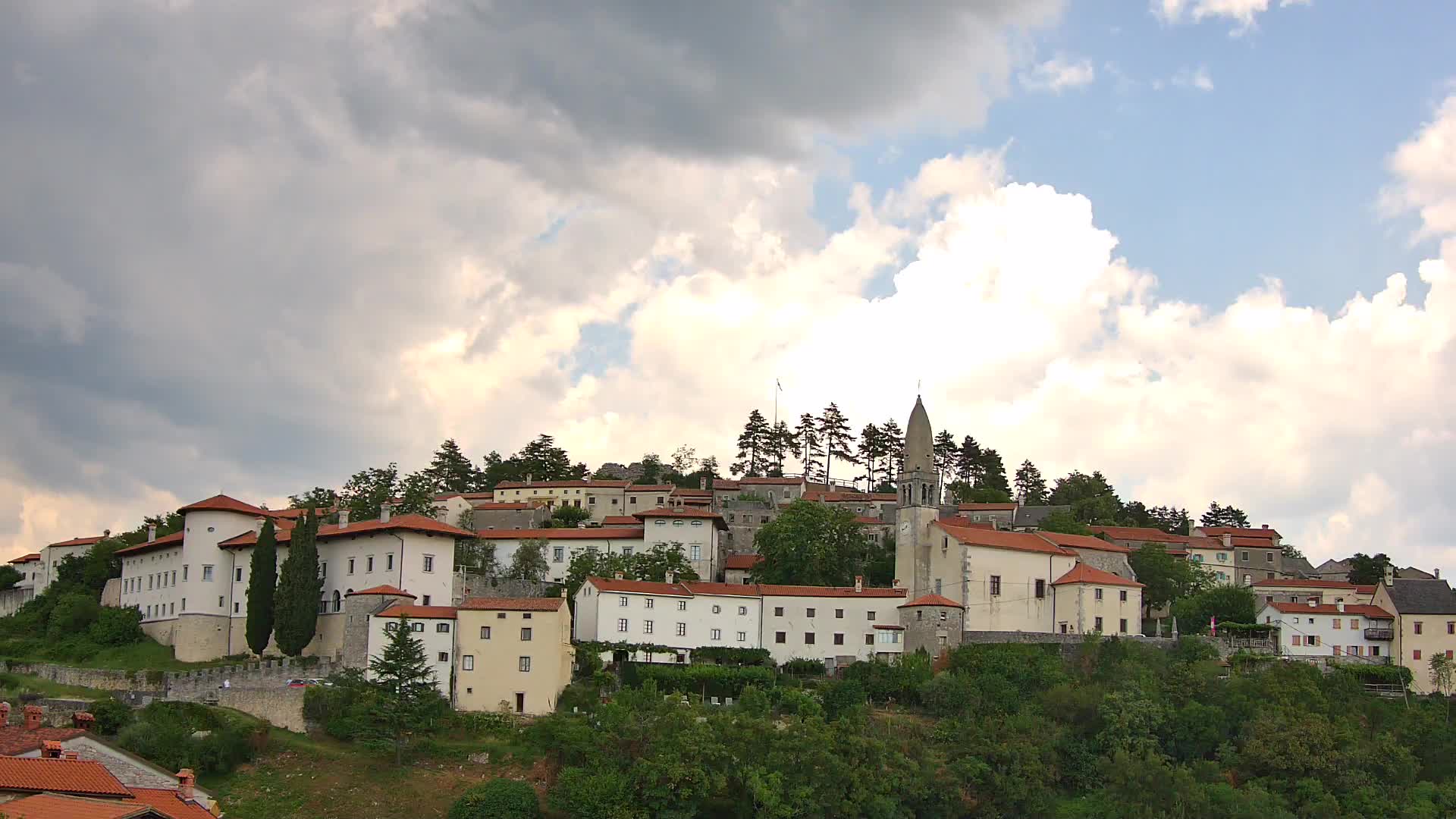 Štanjel – Descubre el Corazón de la Región del Karst