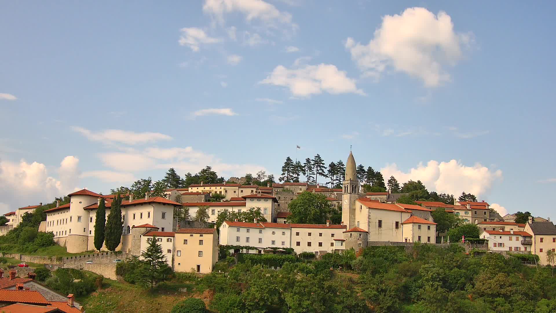 Štanjel – Entdecken Sie das Herz der Karstregion