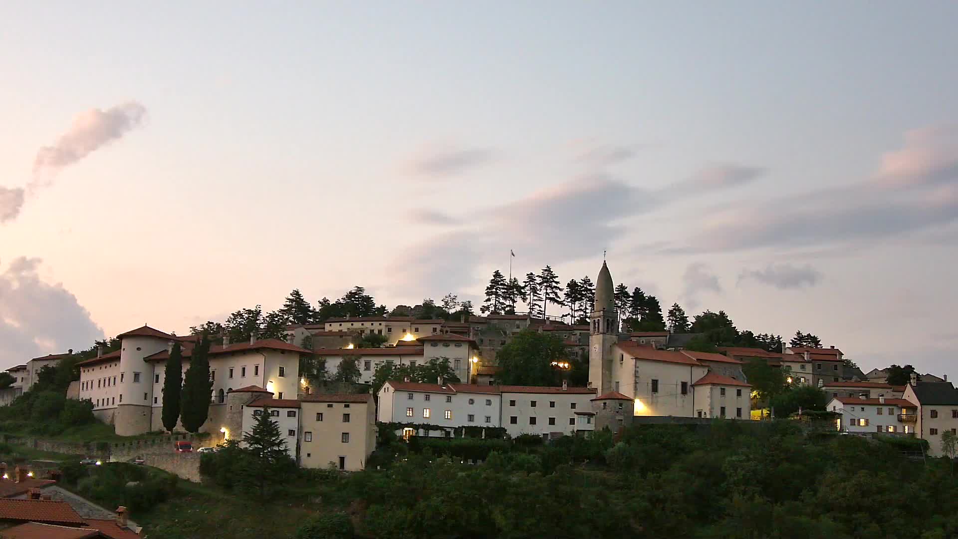 Štanjel – Entdecken Sie das Herz der Karstregion