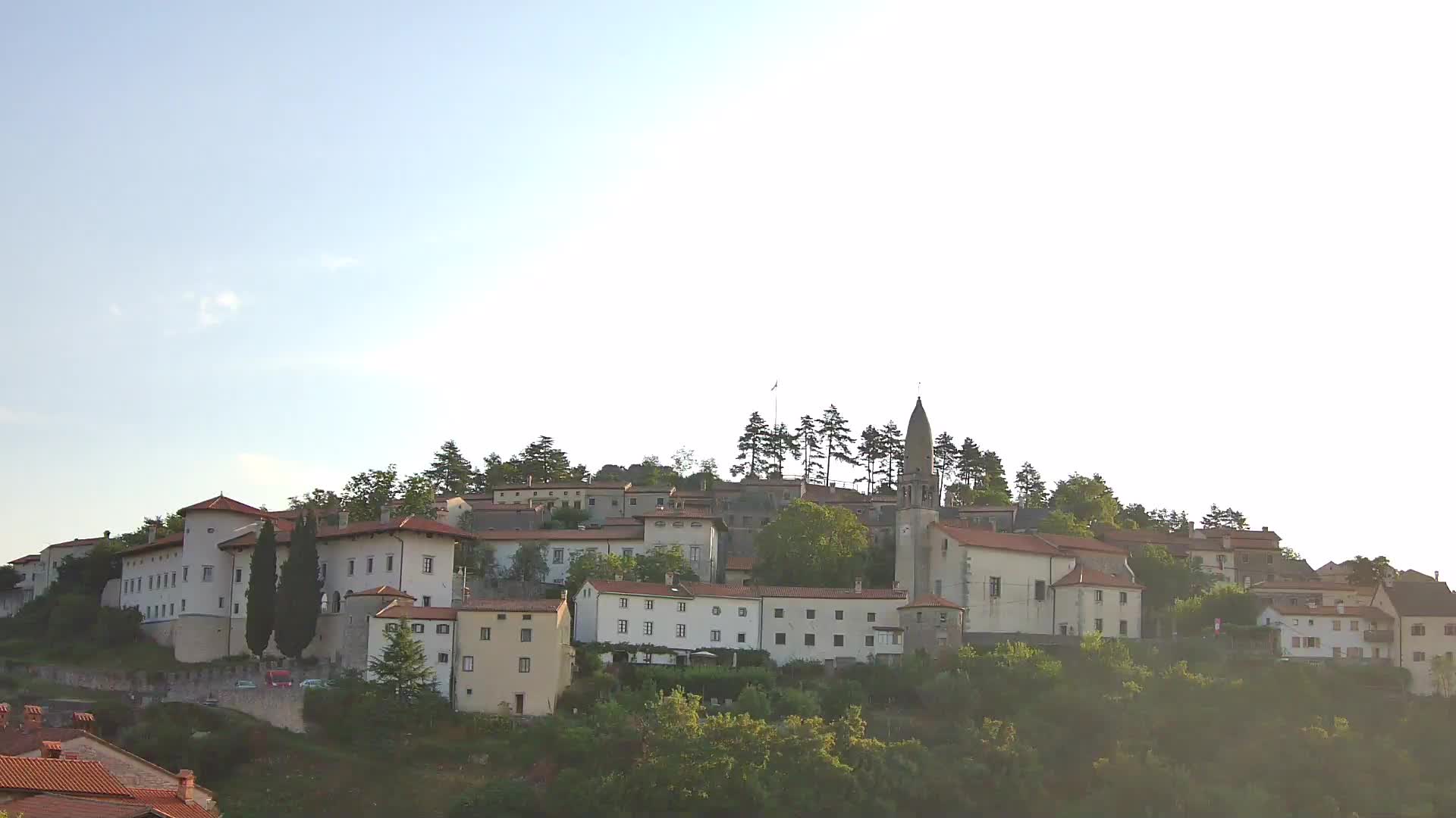 Štanjel – Entdecken Sie das Herz der Karstregion