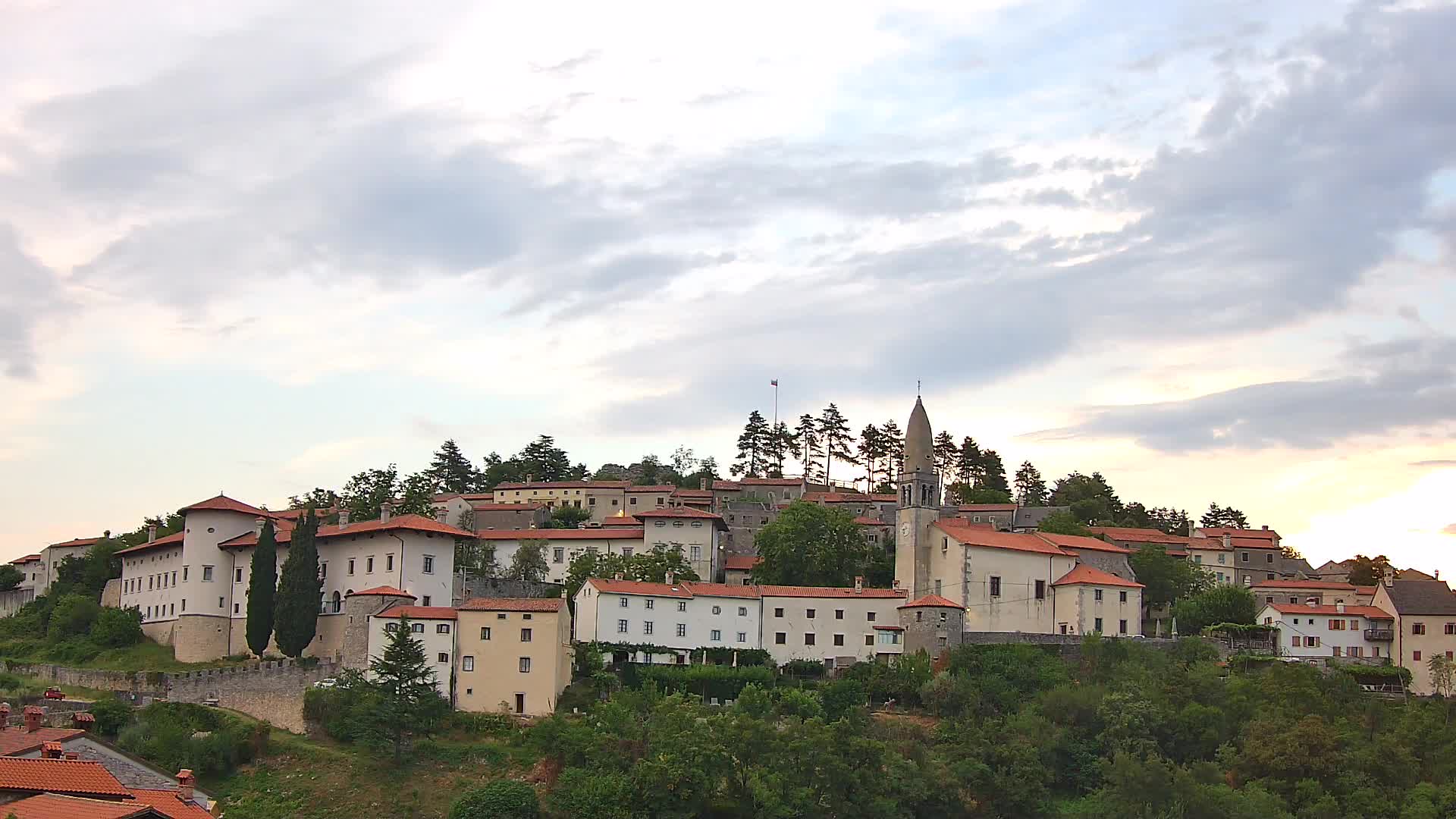 Štanjel – Descubre el Corazón de la Región del Karst