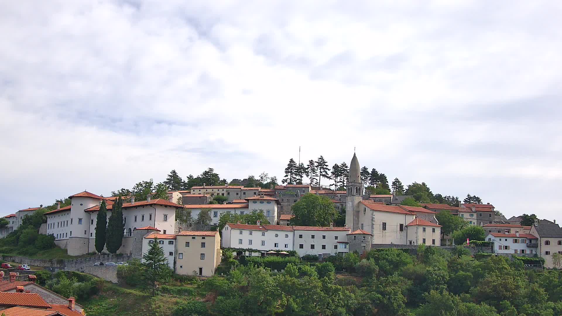 Štanjel – Découvrez le Cœur du Karst