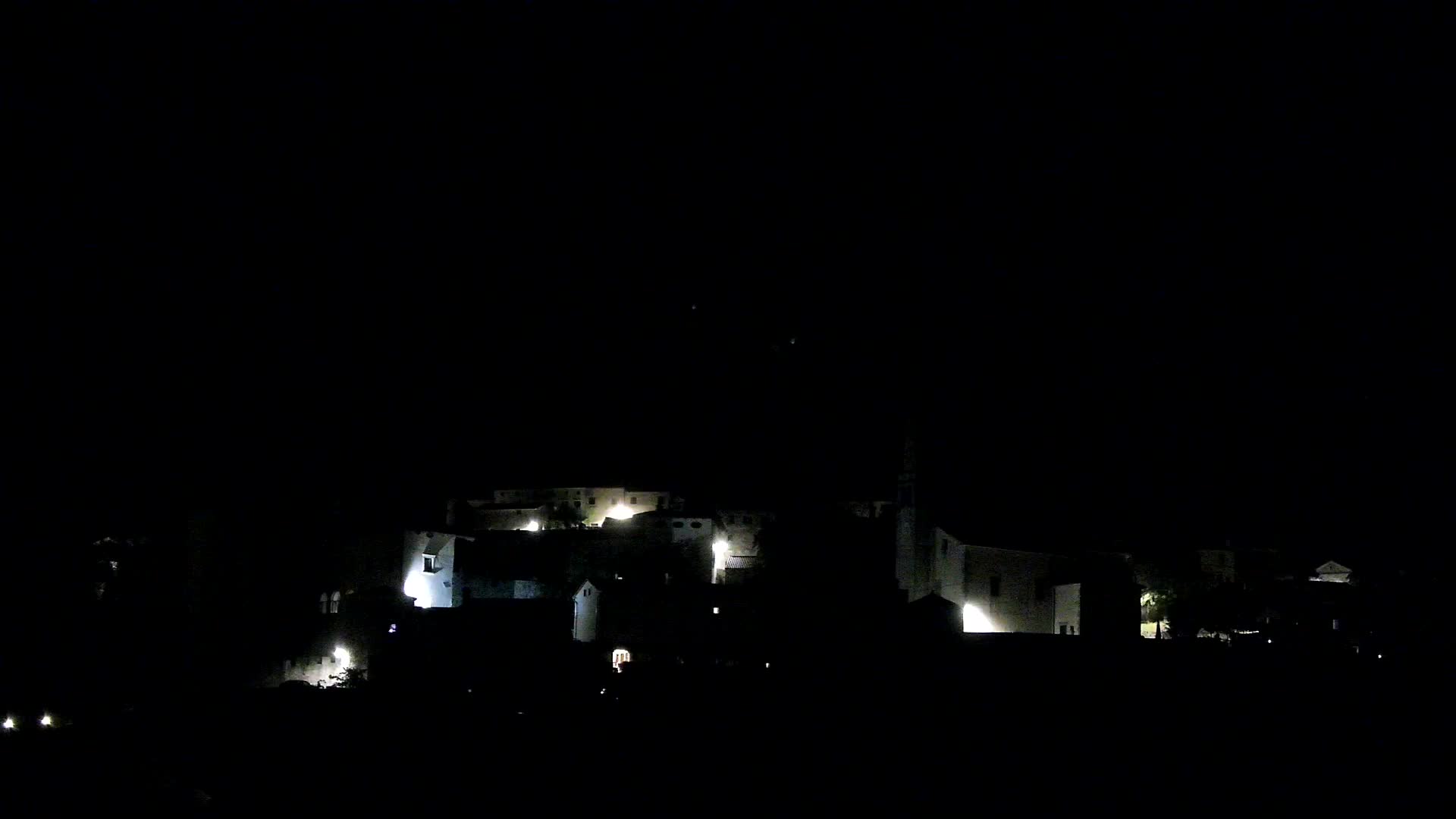 Štanjel v Živo: Odkrijte Srce Krasa