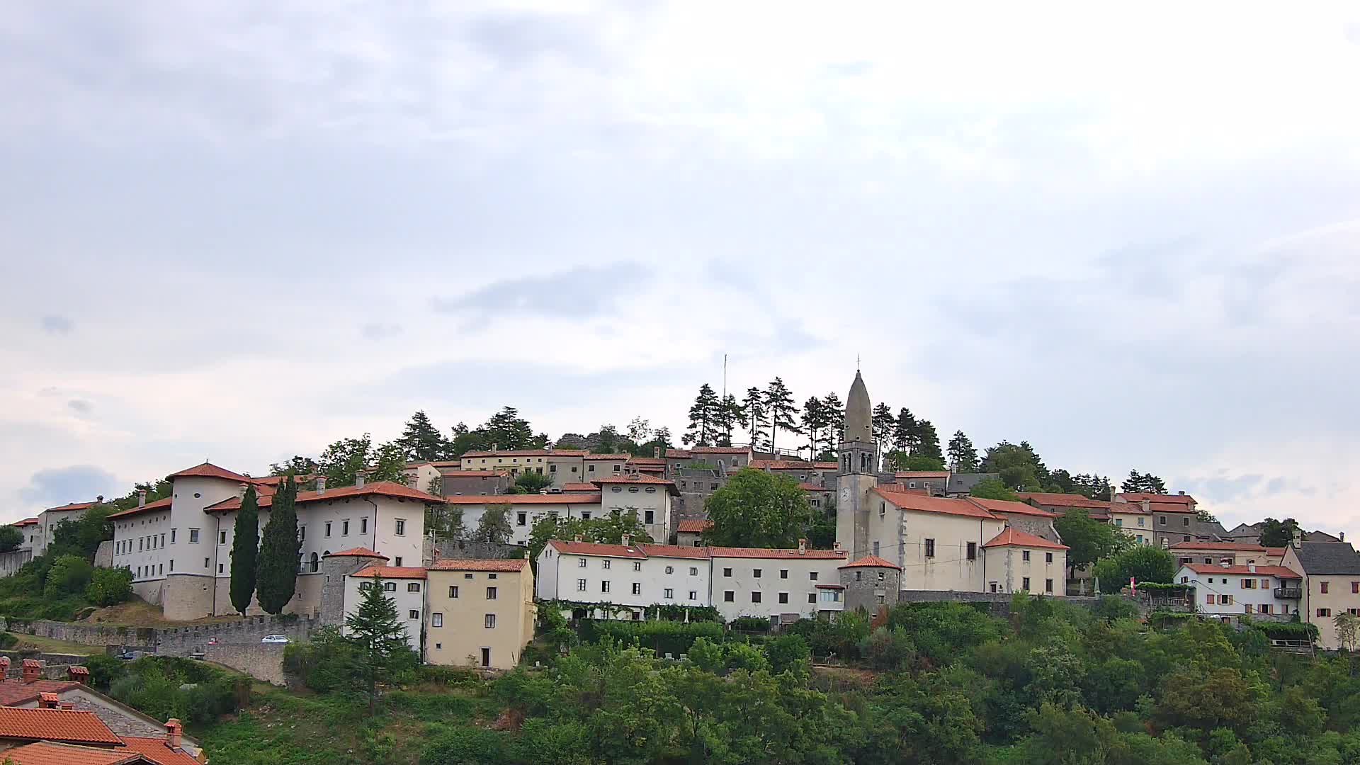 Štanjel – Découvrez le Cœur du Karst