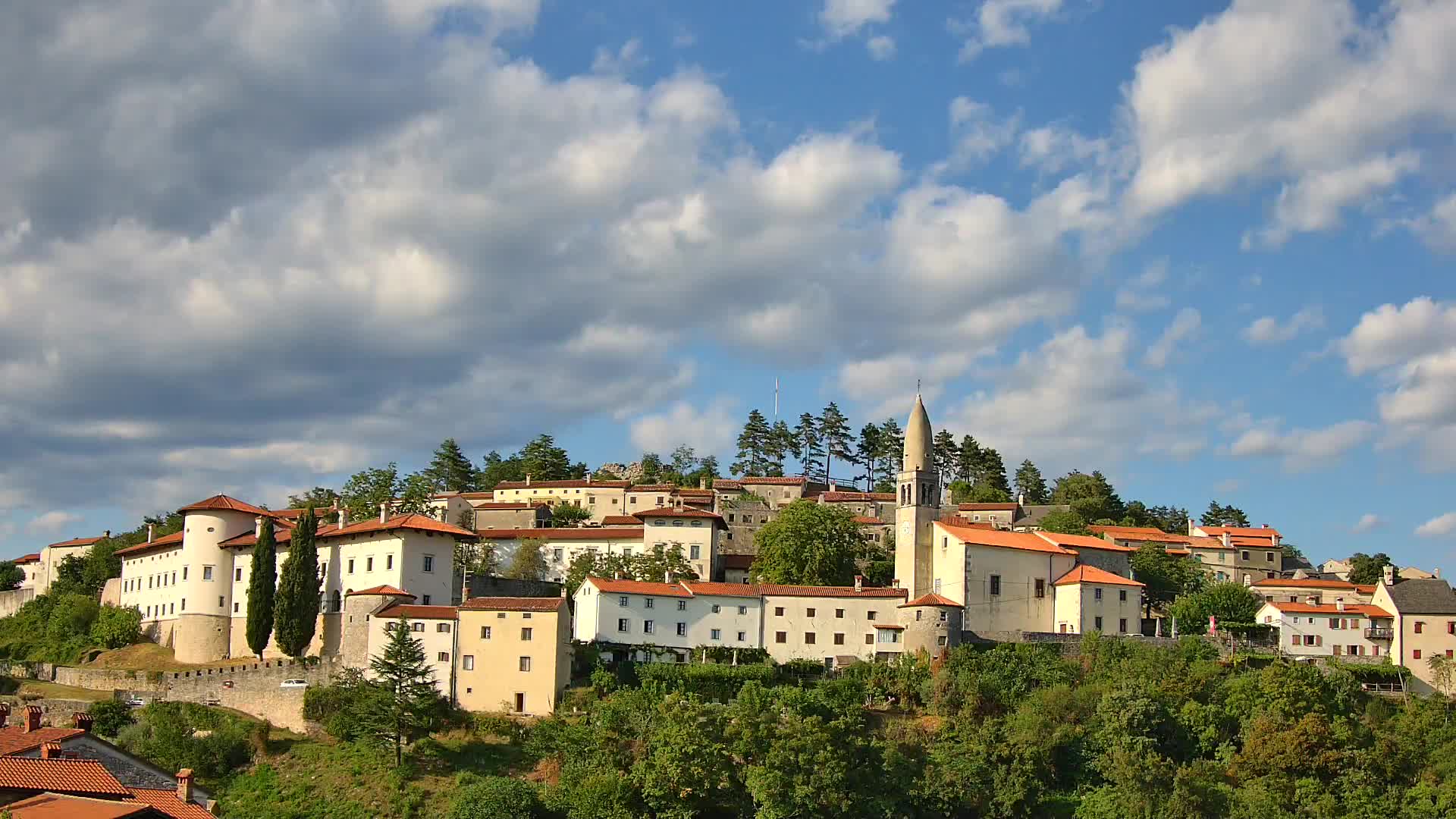 Štanjel – Descubre el Corazón de la Región del Karst