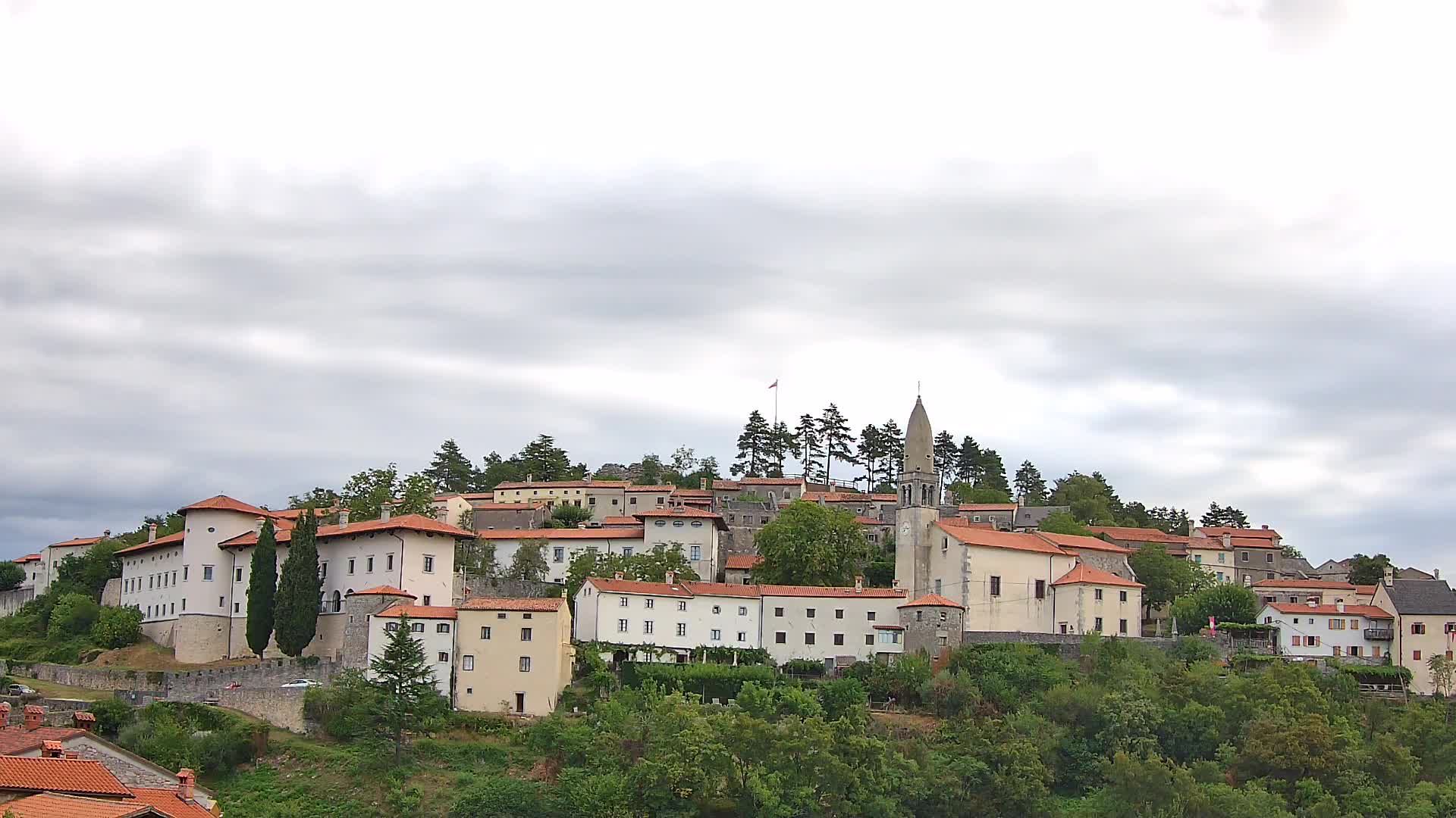 Štanjel – Entdecken Sie das Herz der Karstregion