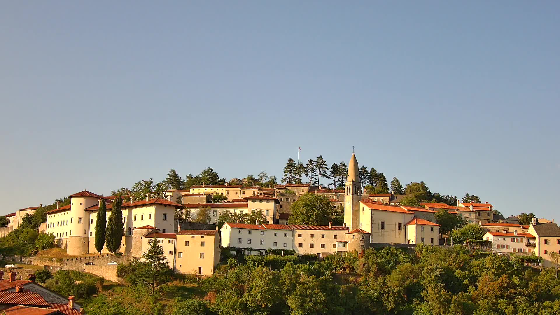 Štanjel – Entdecken Sie das Herz der Karstregion