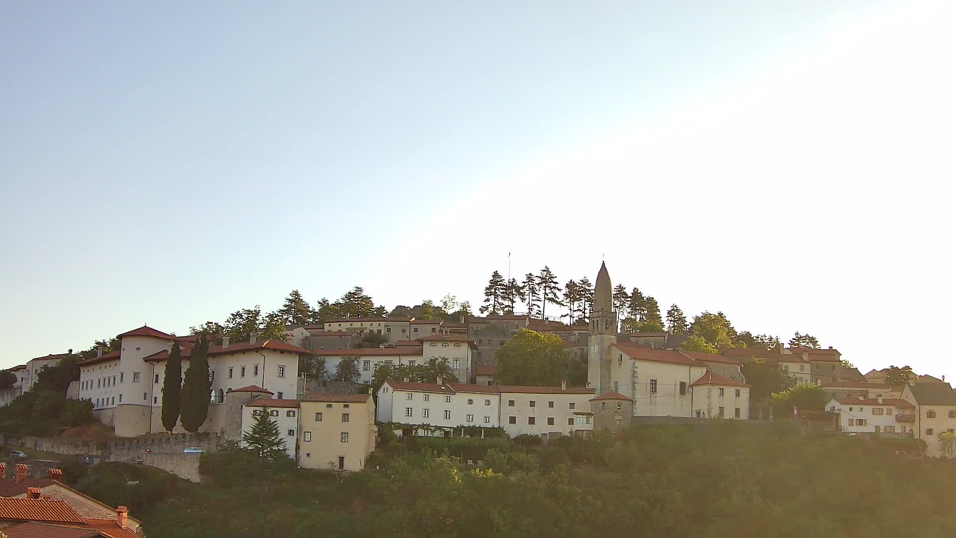 Štanjel – Entdecken Sie das Herz der Karstregion