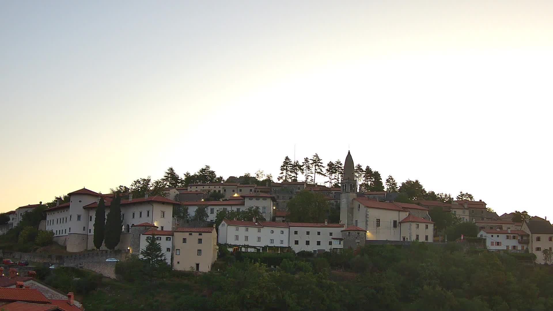 Štanjel – Entdecken Sie das Herz der Karstregion