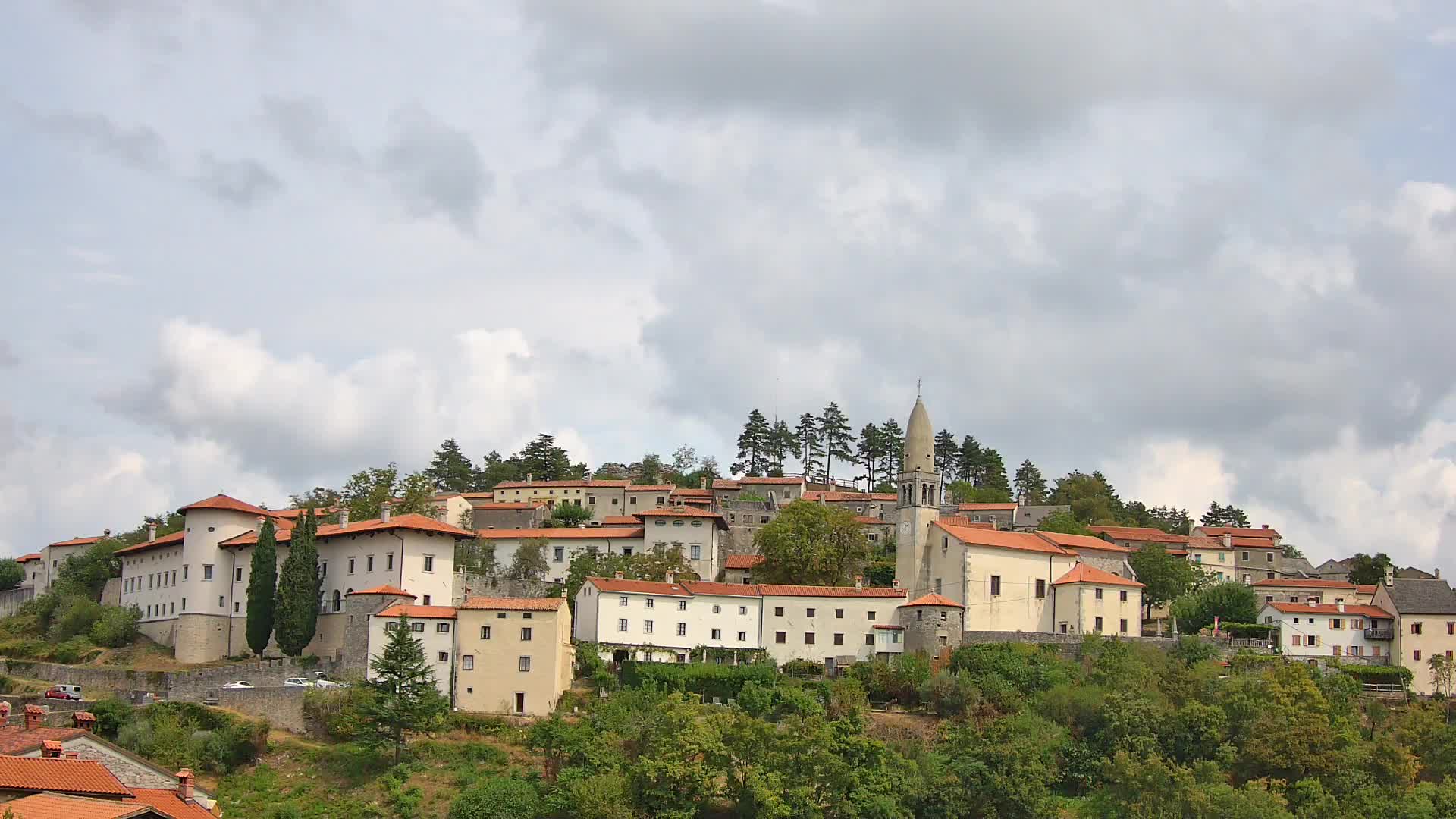 Štanjel – Discover the Heart of the Karst Region