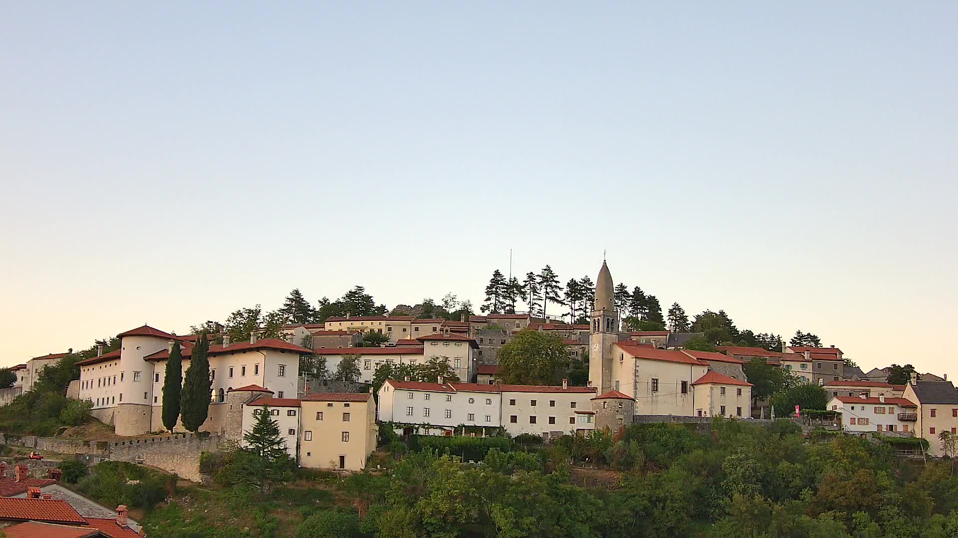 Štanjel – Découvrez le Cœur du Karst