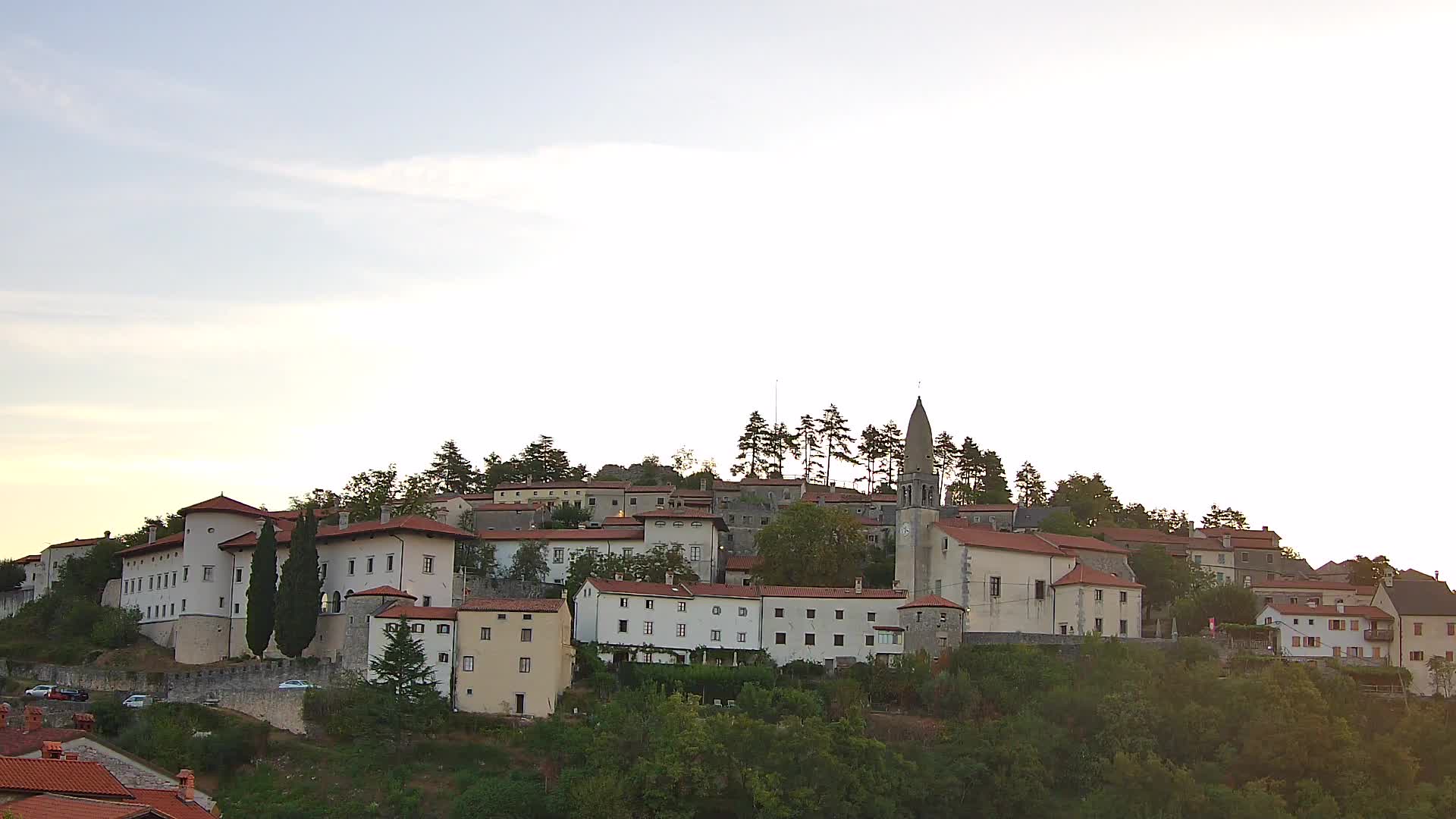 Štanjel – Entdecken Sie das Herz der Karstregion
