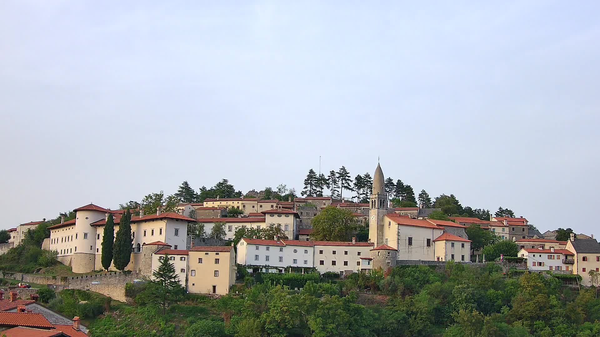 Štanjel – Entdecken Sie das Herz der Karstregion