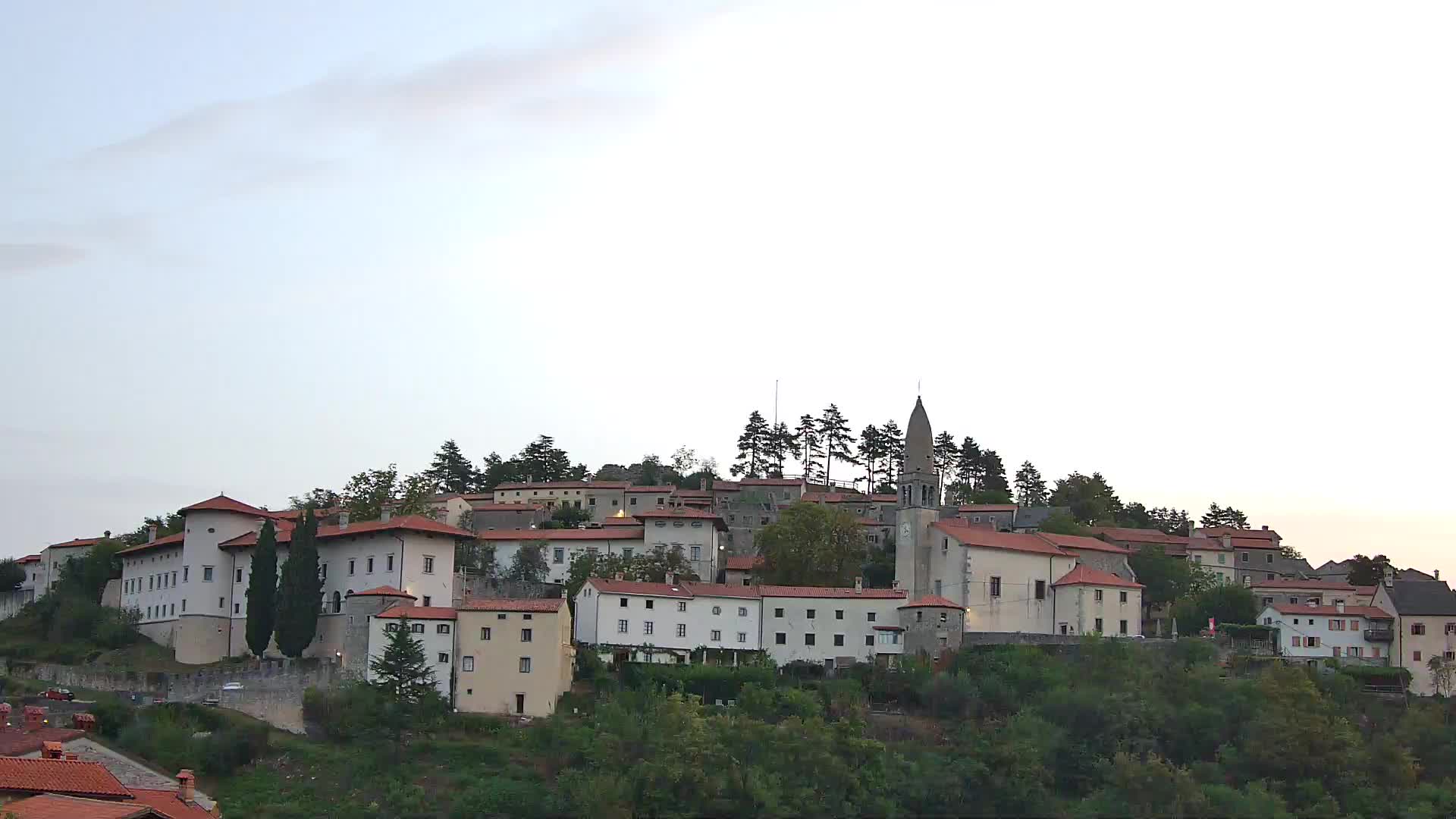 Štanjel – Entdecken Sie das Herz der Karstregion