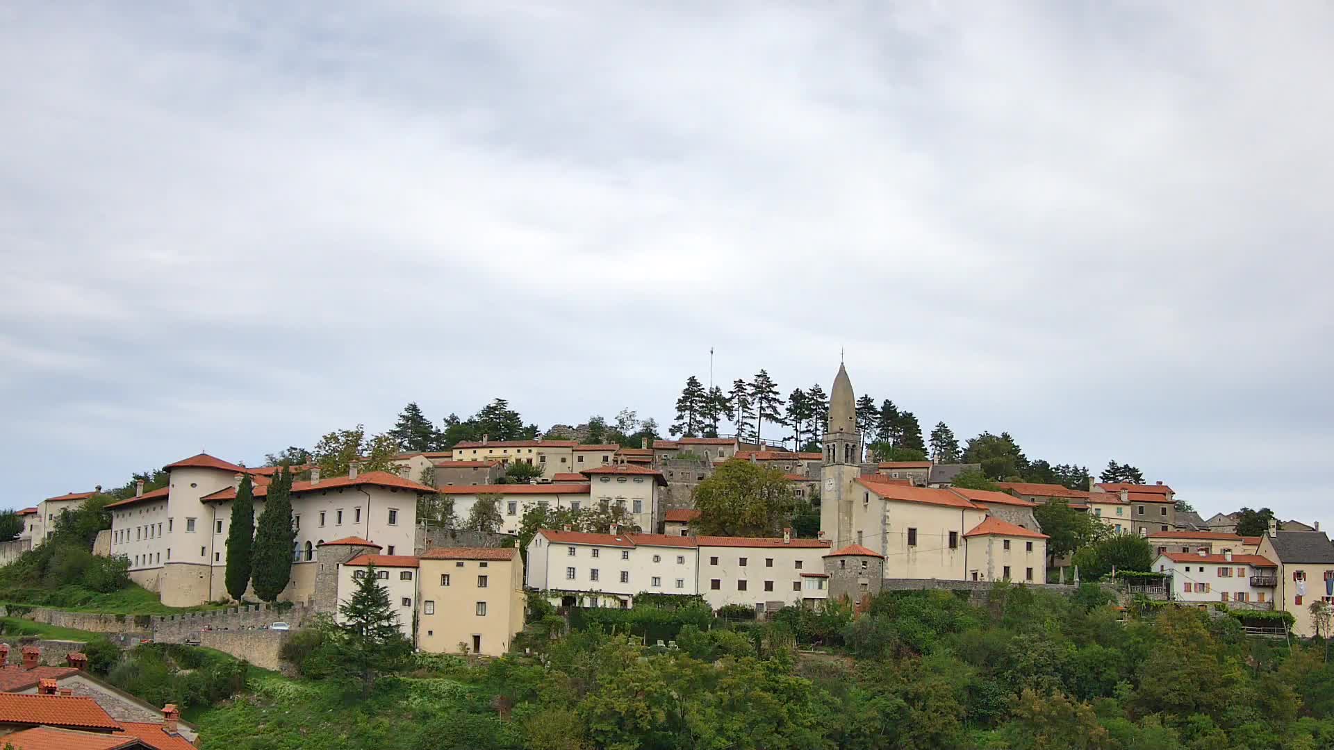 Štanjel – Descubre el Corazón de la Región del Karst