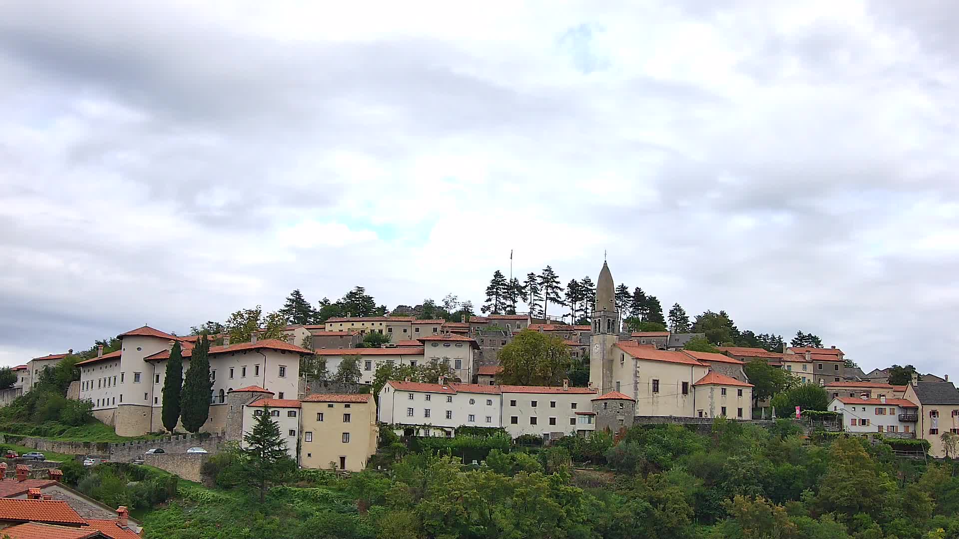 Štanjel – Découvrez le Cœur du Karst