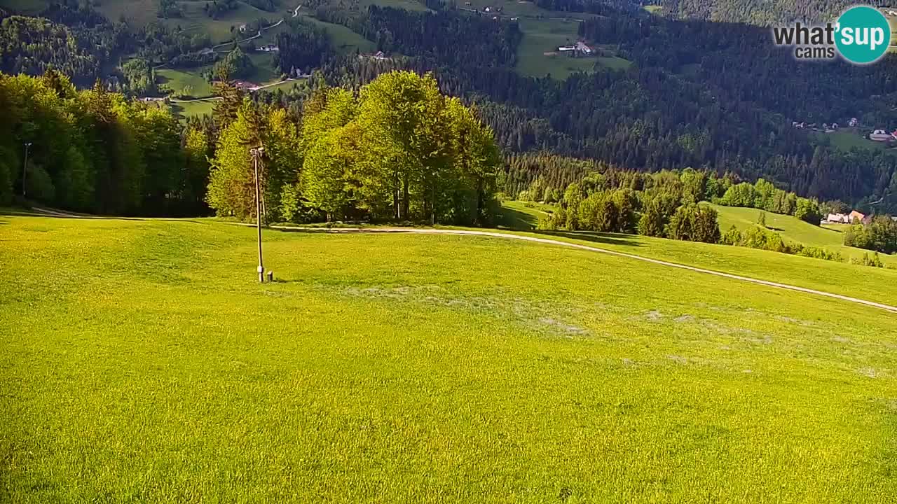 Stazione sciistica di Stari Vrh Webcam in diretta – Slovenia