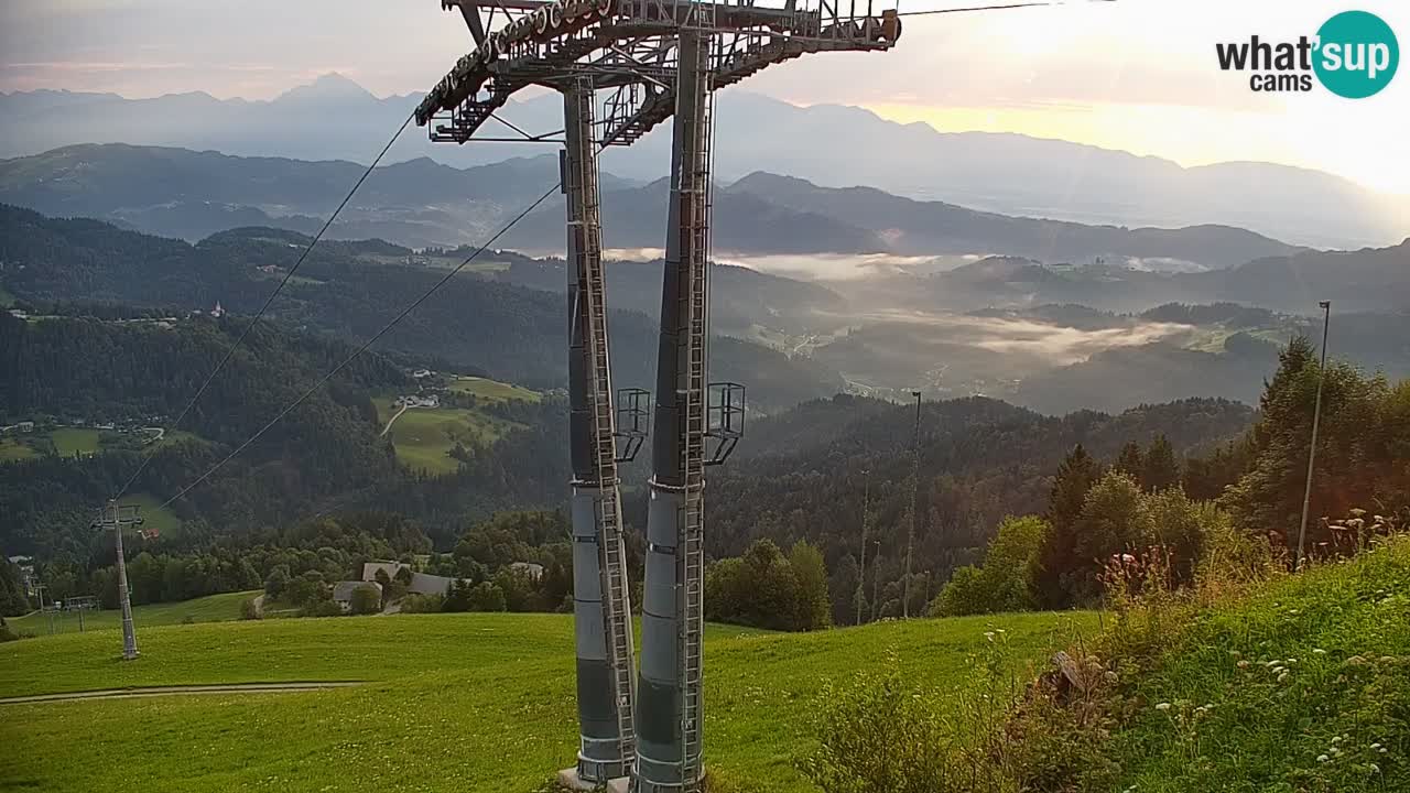 Stazione sciistica di Stari Vrh Webcam in diretta – Slovenia