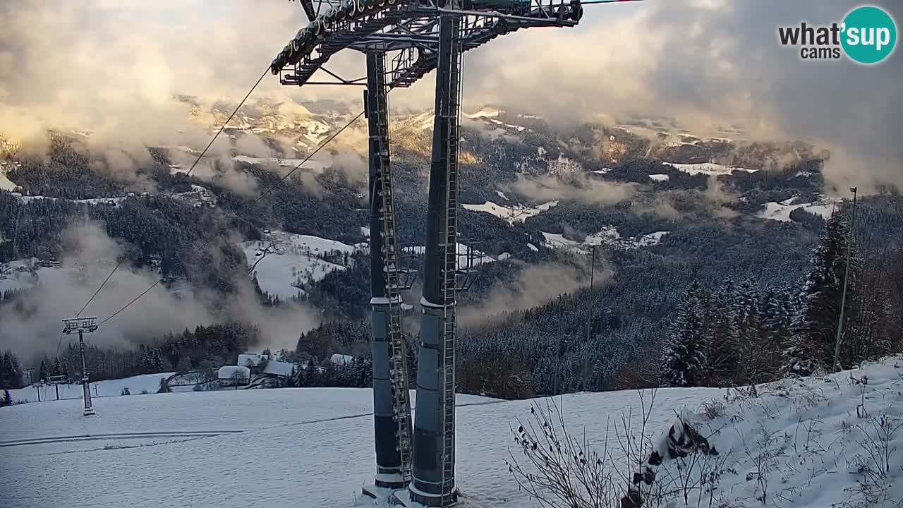 Skijalište Stari Vrh Web kamera uživo – Slovenija