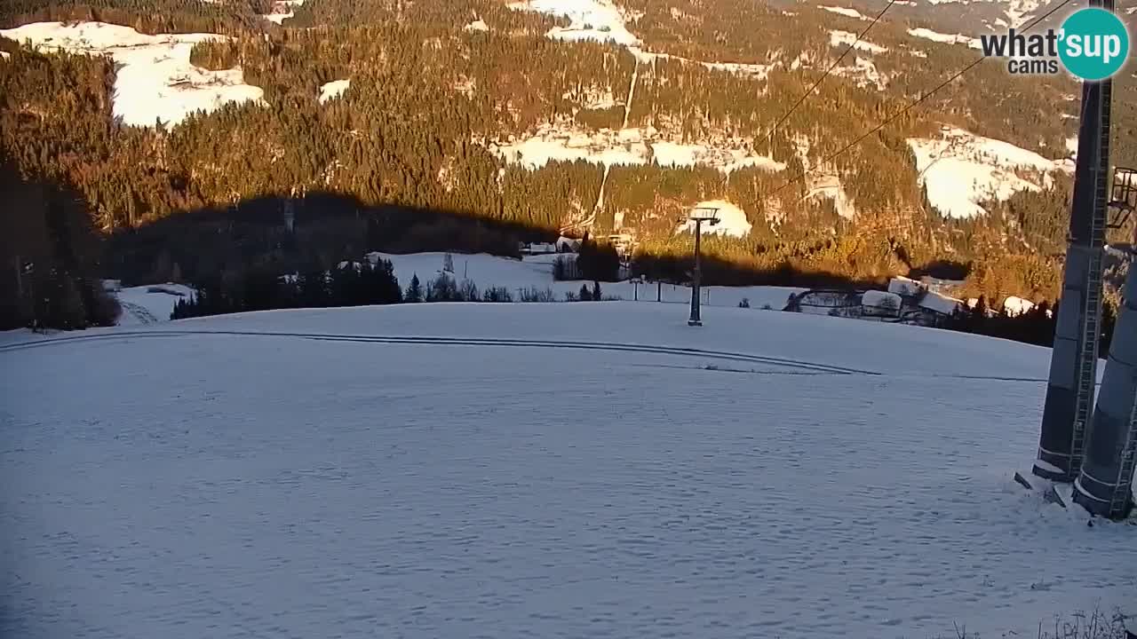 Stazione sciistica di Stari Vrh Webcam in diretta – Slovenia